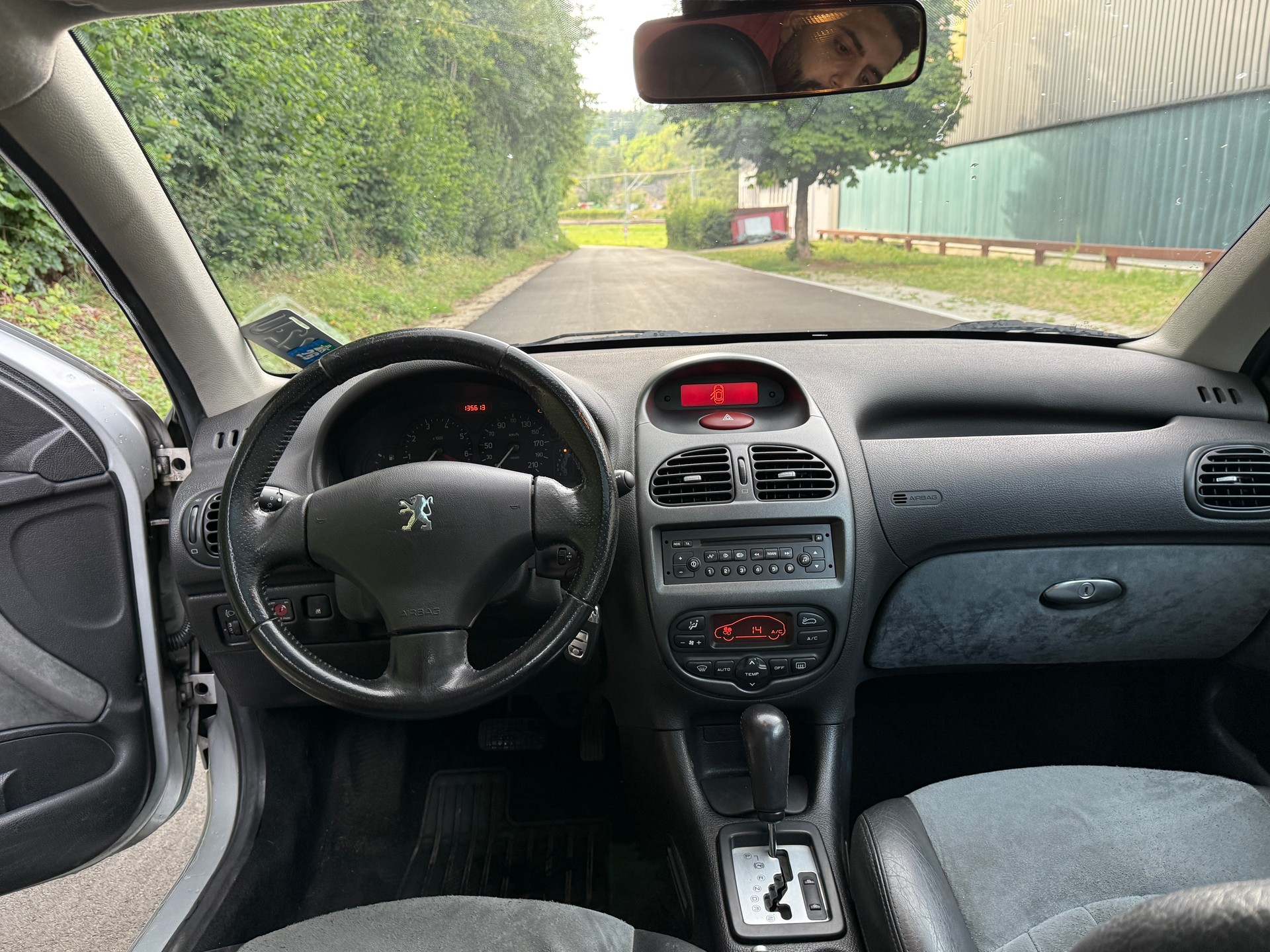 PEUGEOT 206 1.6 16V Black&Silver-image-12