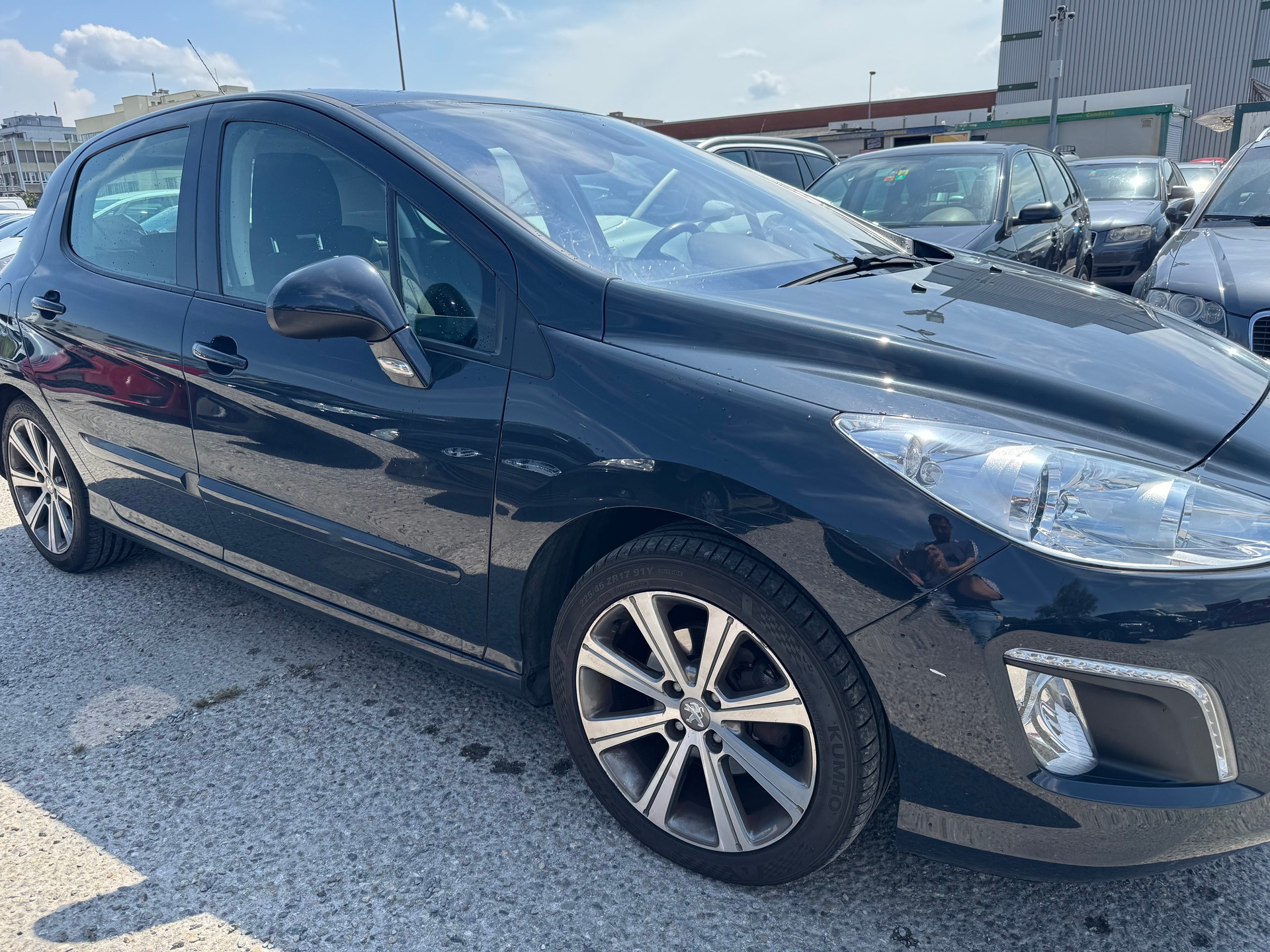 PEUGEOT 308 1.6 16V VTI Active-image-2