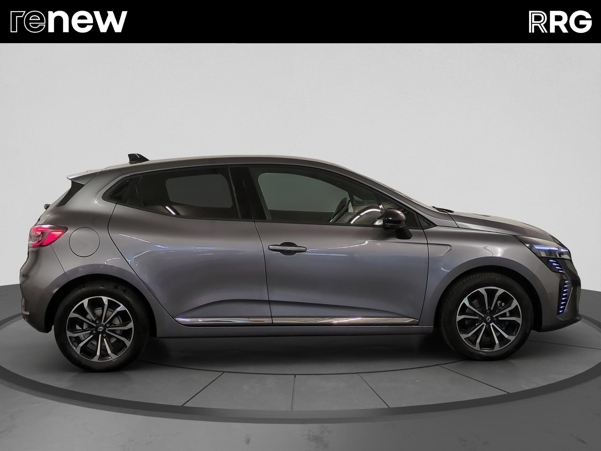 RENAULT Clio 1.6 E-Tech Techno-image-1