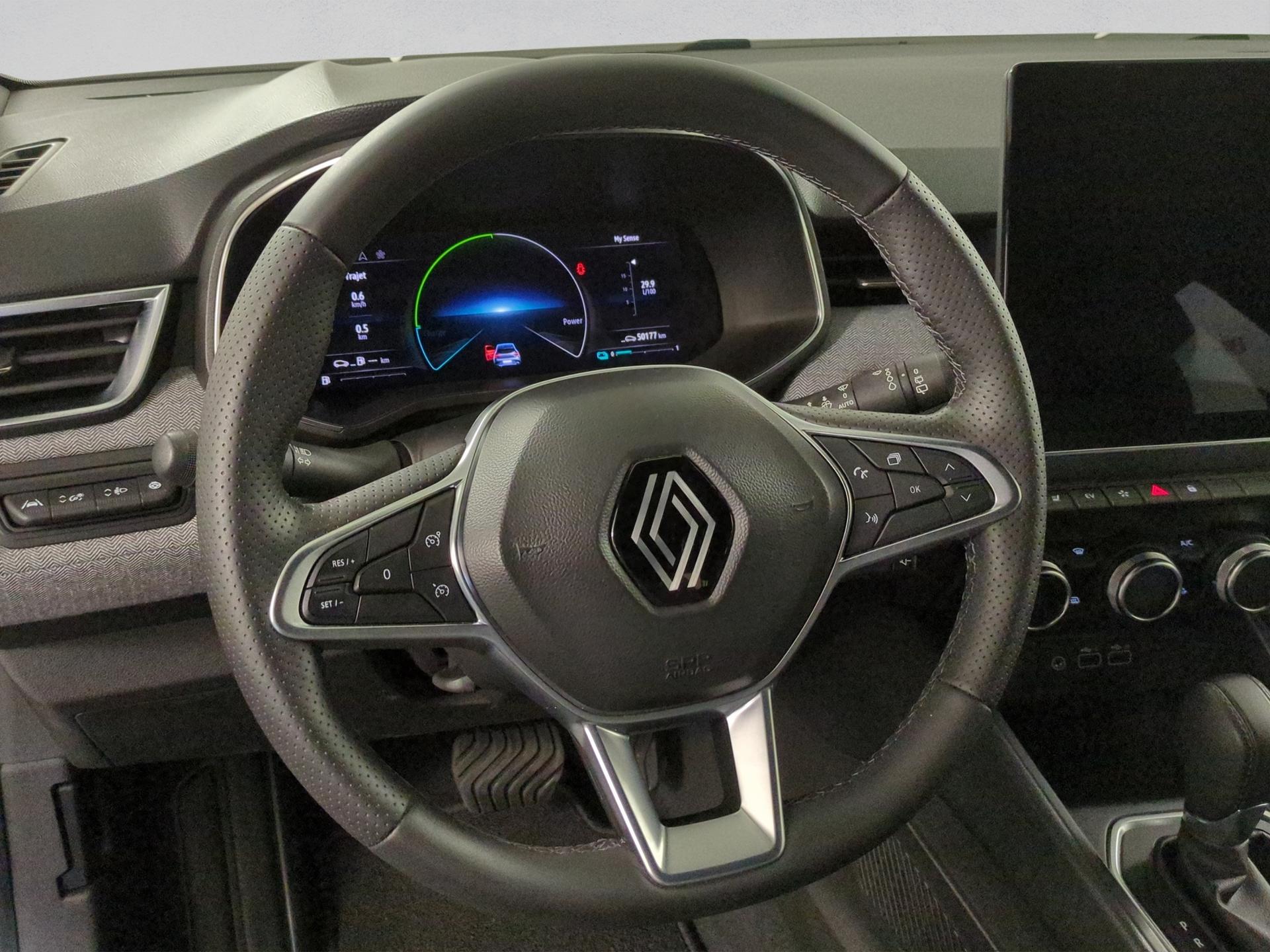 RENAULT Clio 1.6 E-Tech Techno-image-9