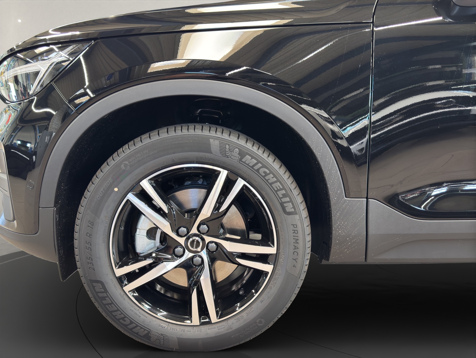 VOLVO XC40 2.0 B3 MH Core-image-6