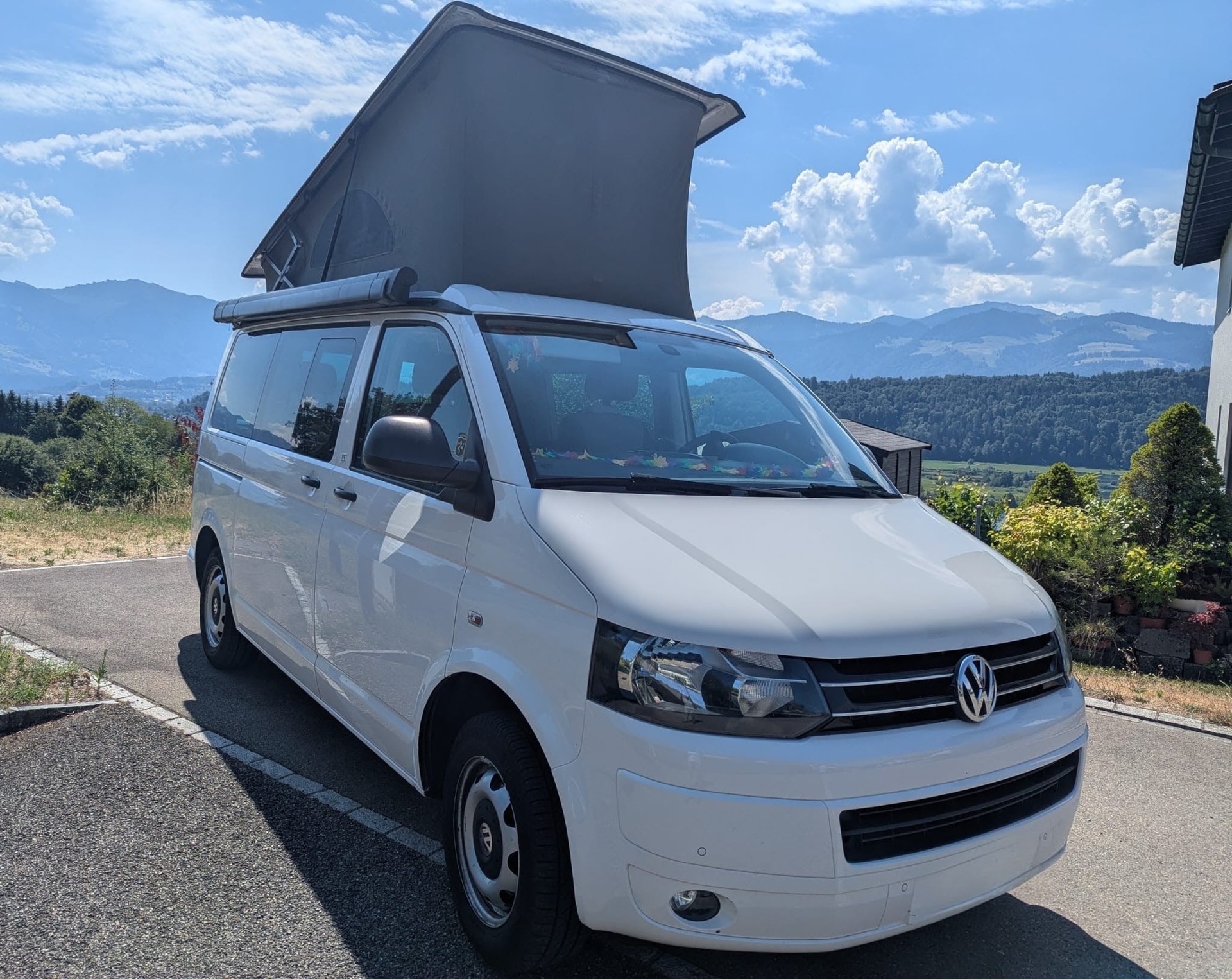 VW 2.0 TDI 140 California Beach Last Edition-image-0