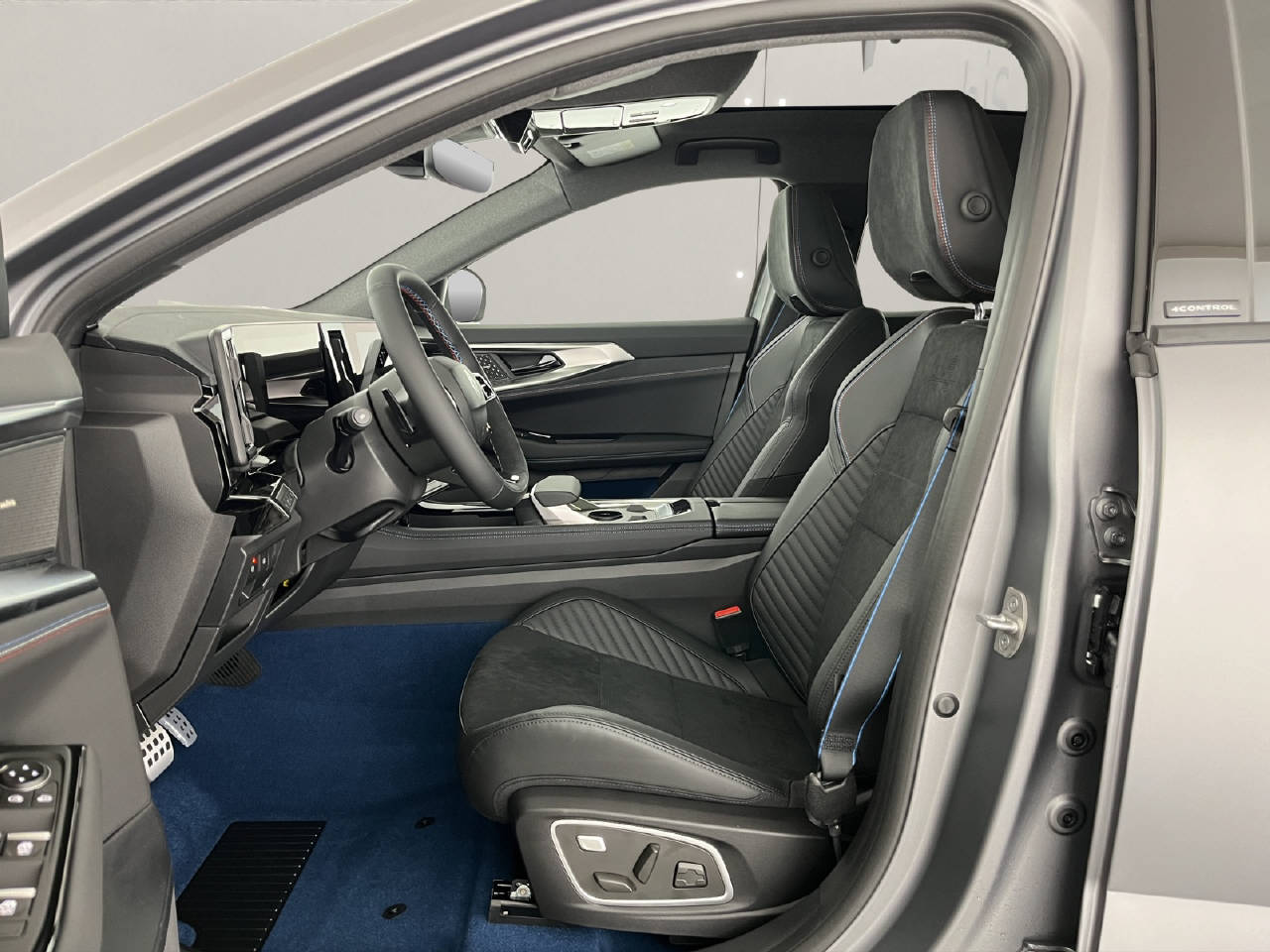 RENAULT Rafale 1.2 E-Tech Plug-in Atelier Alpine-image-7