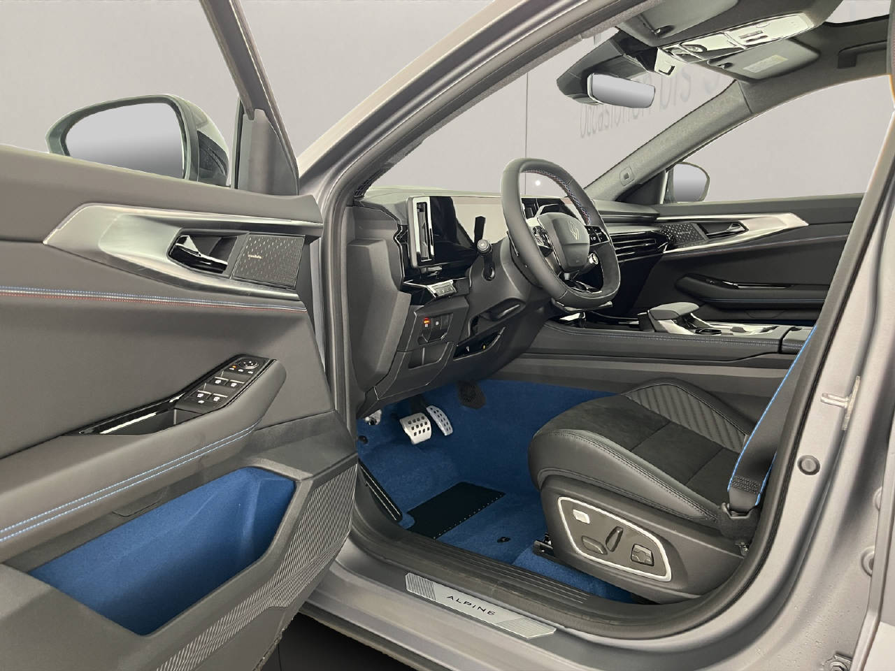 RENAULT Rafale 1.2 E-Tech Plug-in Atelier Alpine-image-6