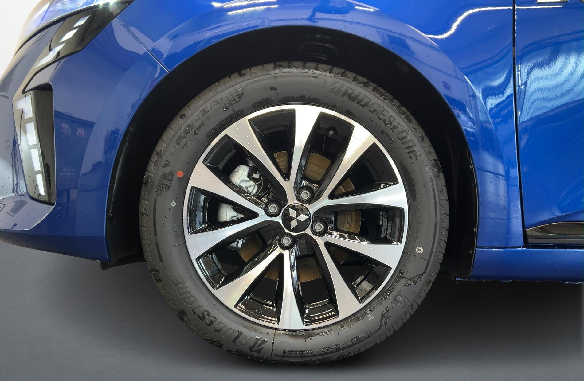 MITSUBISHI Colt 1.6 HEV Invite+-image-14