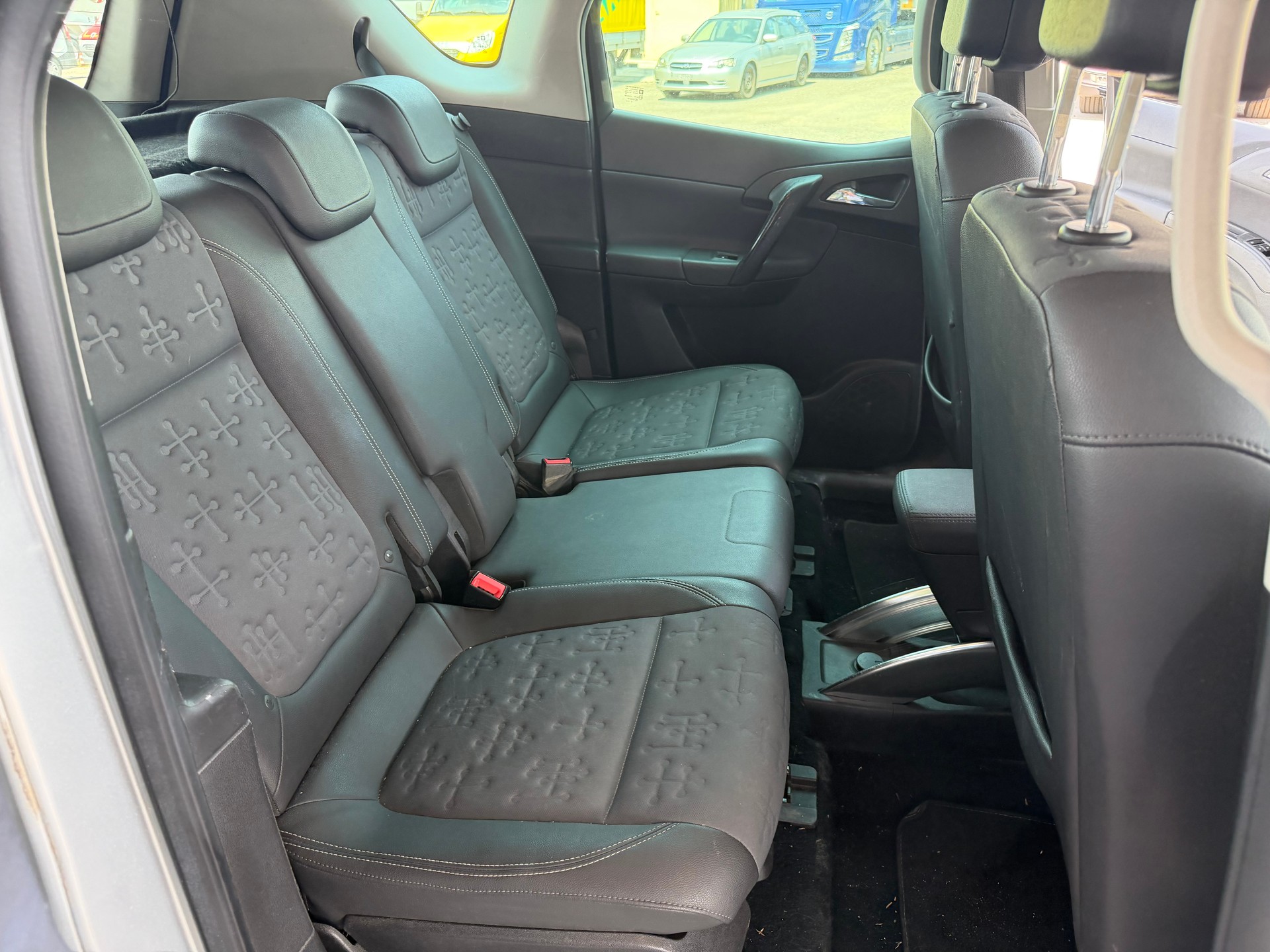 OPEL Meriva 1.4 Turbo Enjoy-image-10