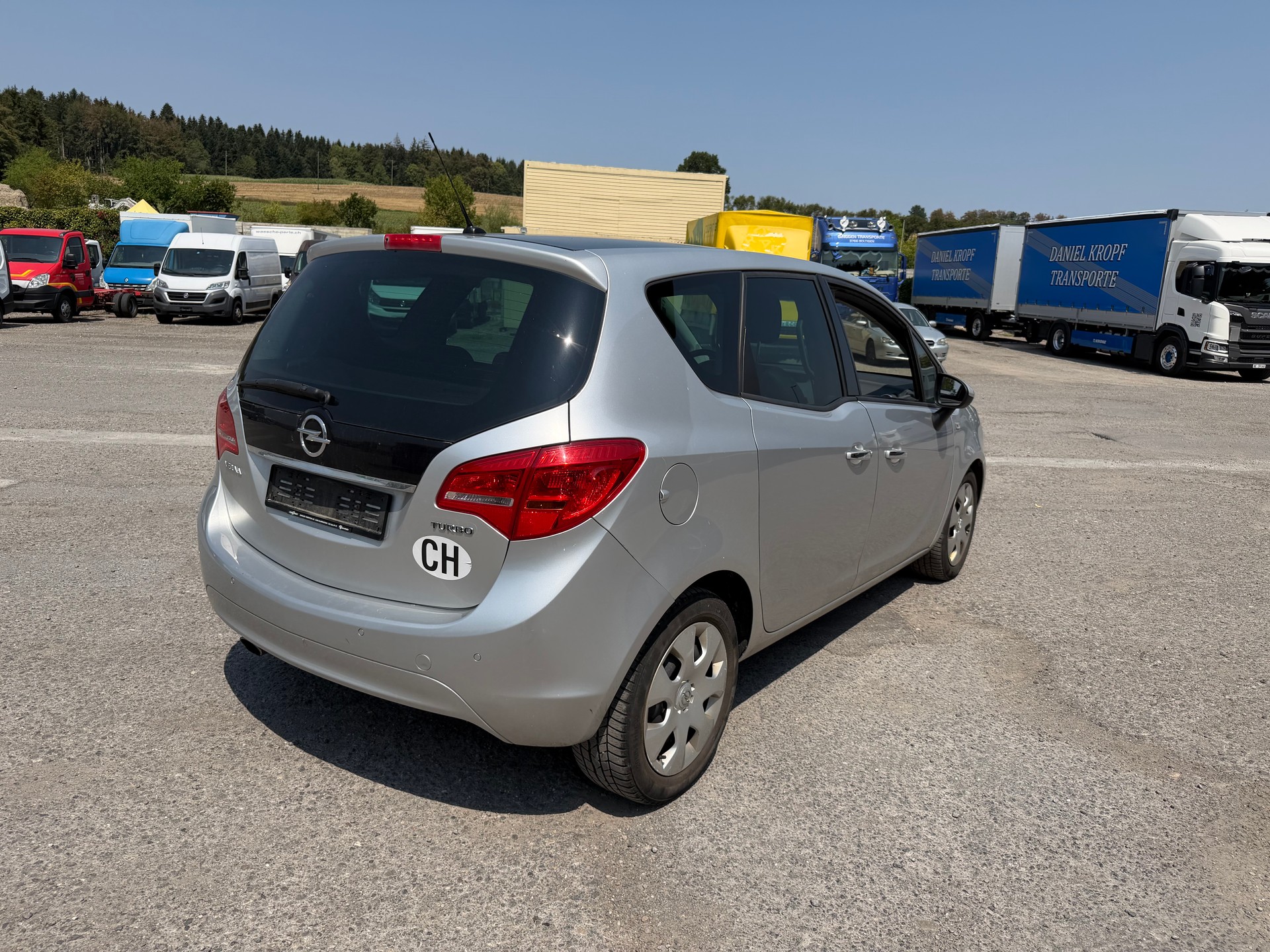 OPEL Meriva 1.4 Turbo Enjoy-image-4
