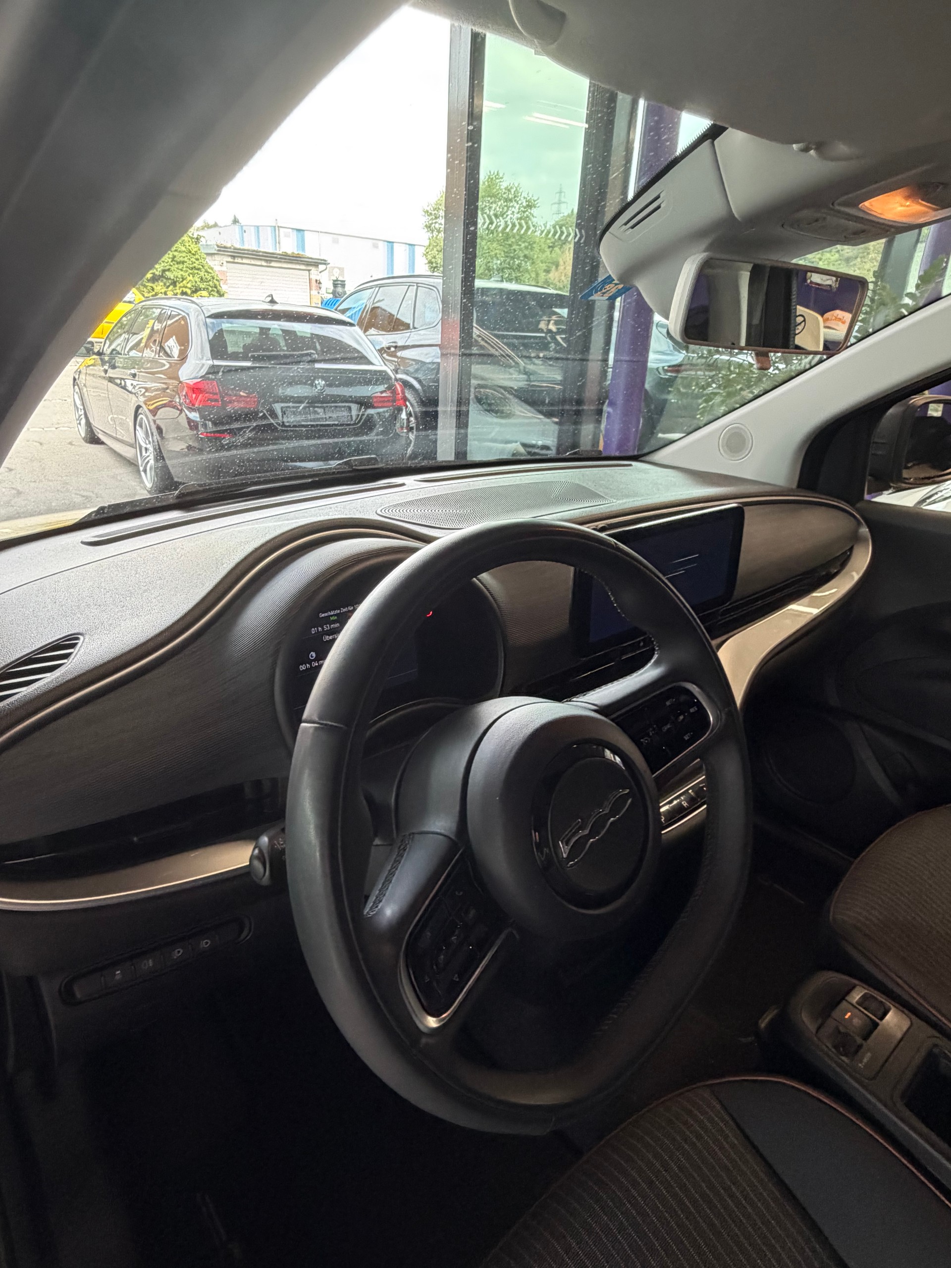 FIAT 500 C electric 87 kW Icon-image-11