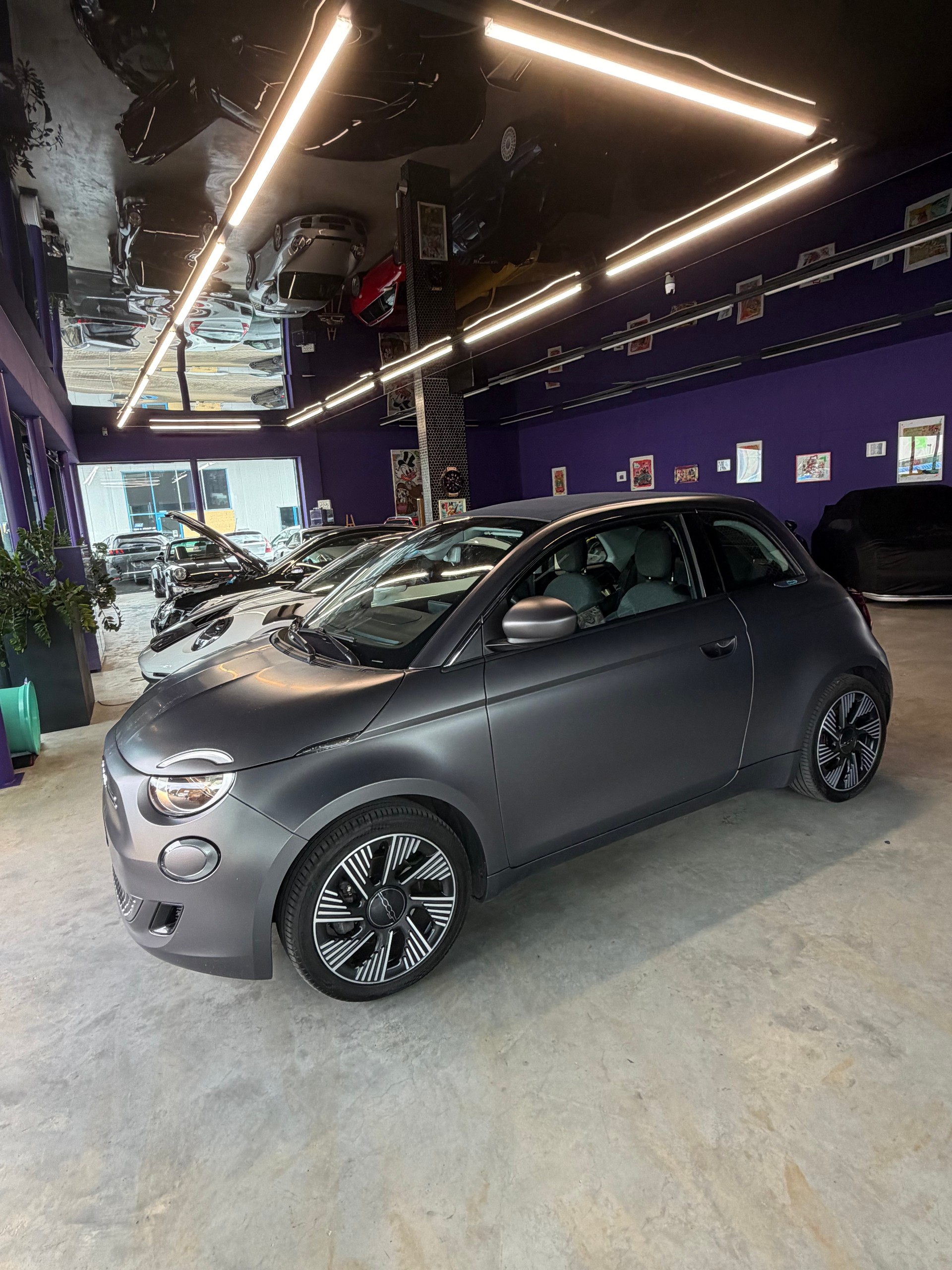 FIAT 500 C electric 87 kW Icon-image-0