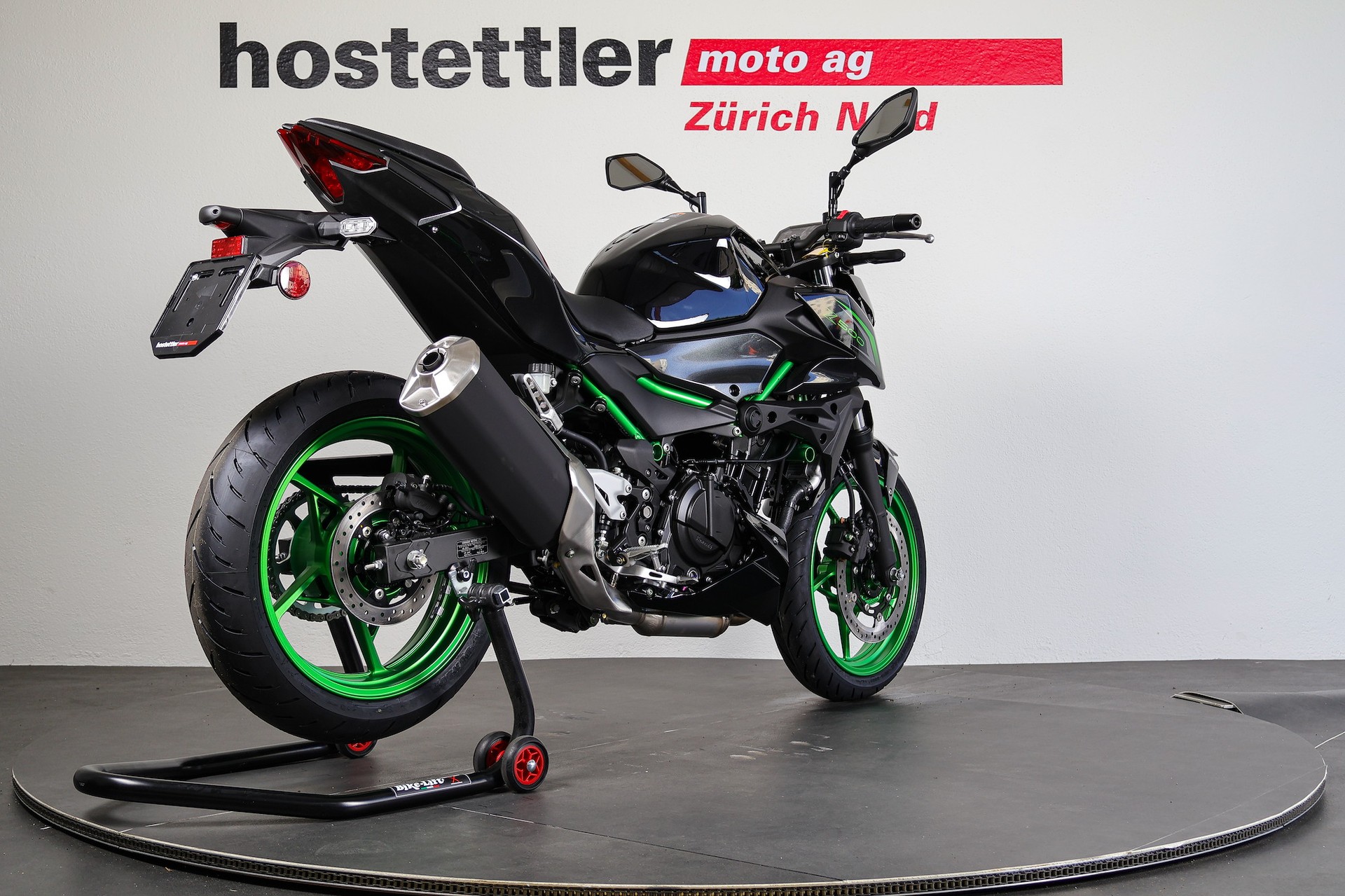 KAWASAKI Z500 SE-showroom-element-2