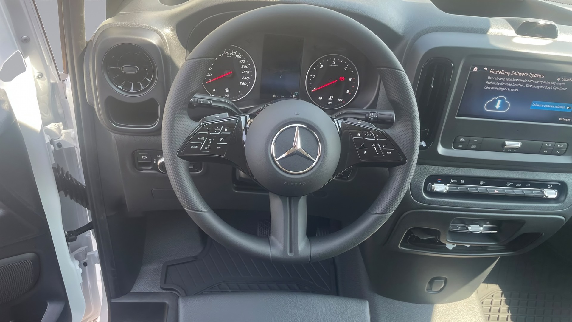 MERCEDES-BENZ Vito 119 Kaw. L 2.0 CDI Pro-image-11