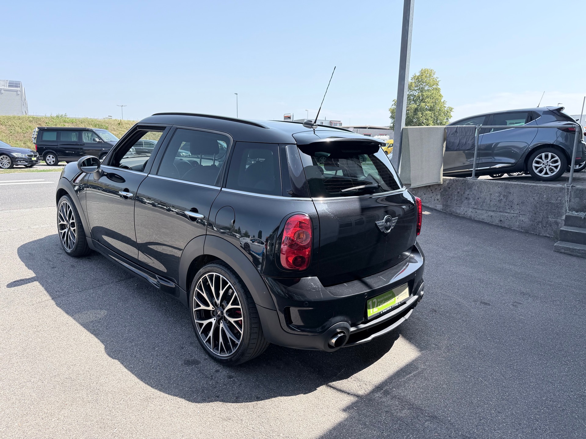 MINI Countryman John Cooper Works ALL4 Steptronic+++PANORAMADACH+++-image-1