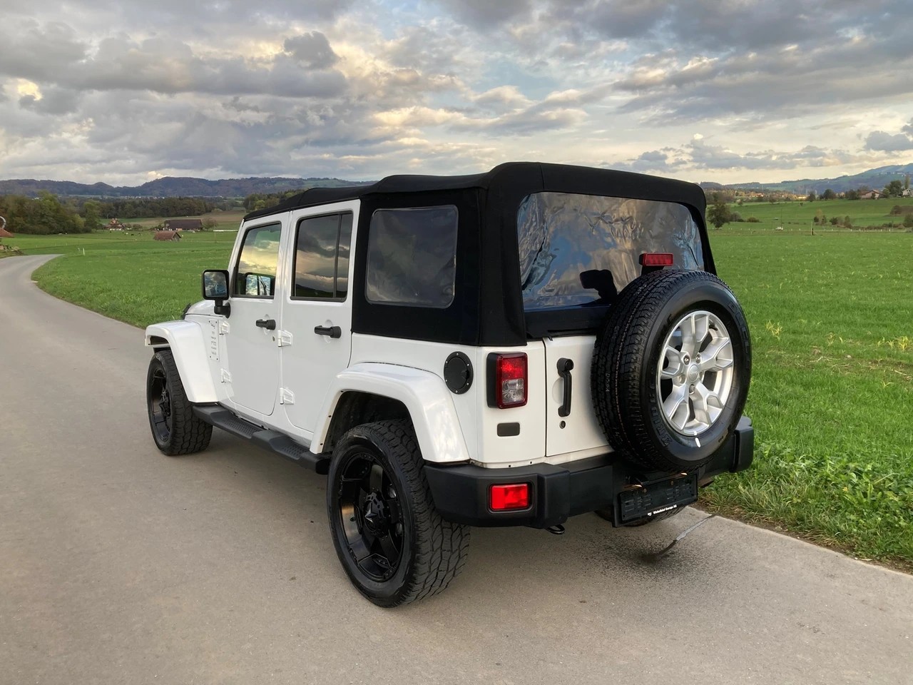 JEEP Wrangler 3.6 Unlimited JK Edition Automatic hardtop mit Seilwinde-image-18