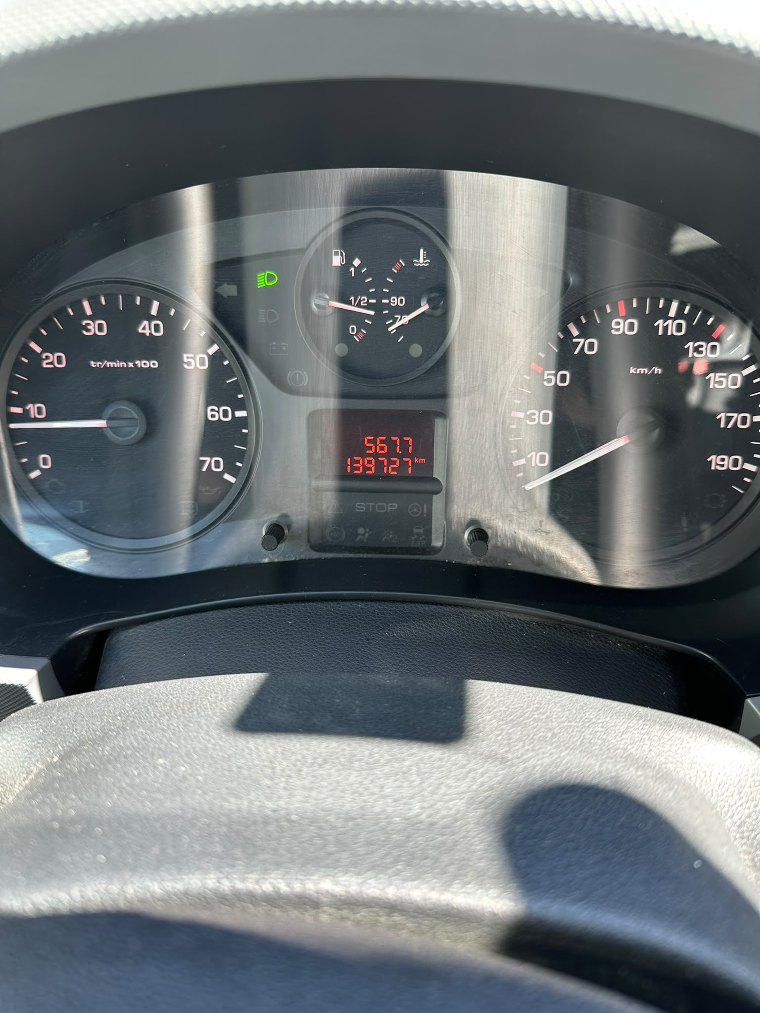 CITROEN Berlingo 1.6 HDi Attraction-image-8
