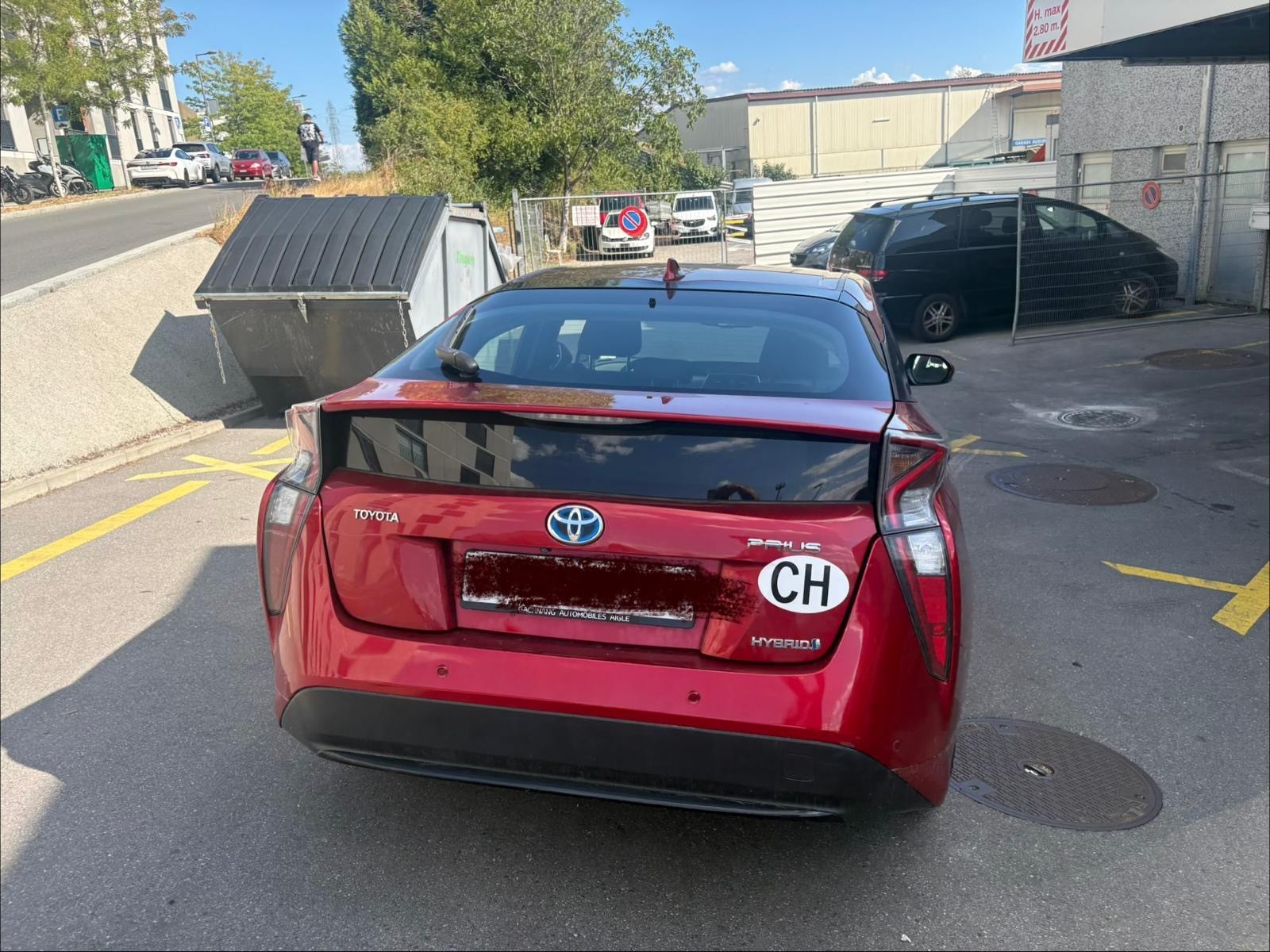 TOYOTA Prius 1.8 VVT-i HSD Sol Premium-image-2