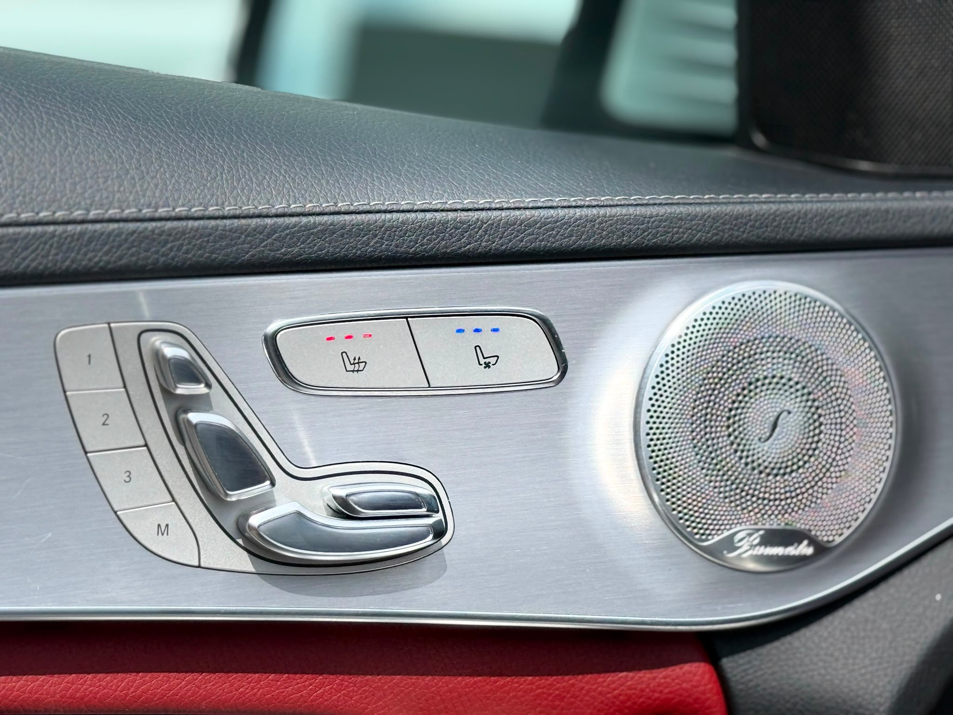 MERCEDES-BENZ C 250 BlueTec AMG Line 4m Kombi-image-7