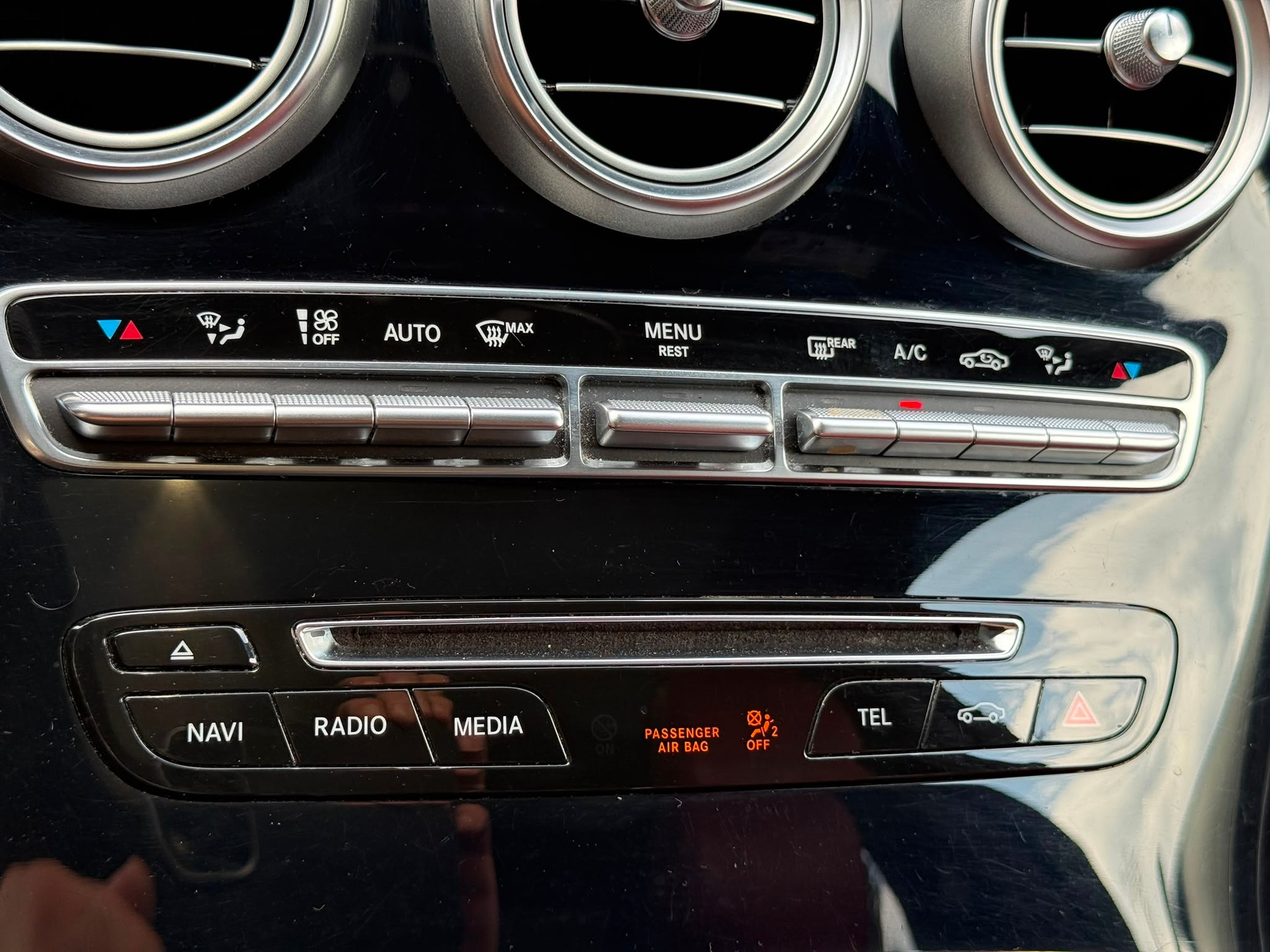 MERCEDES-BENZ C 250 BlueTec AMG Line 4m Kombi-image-20