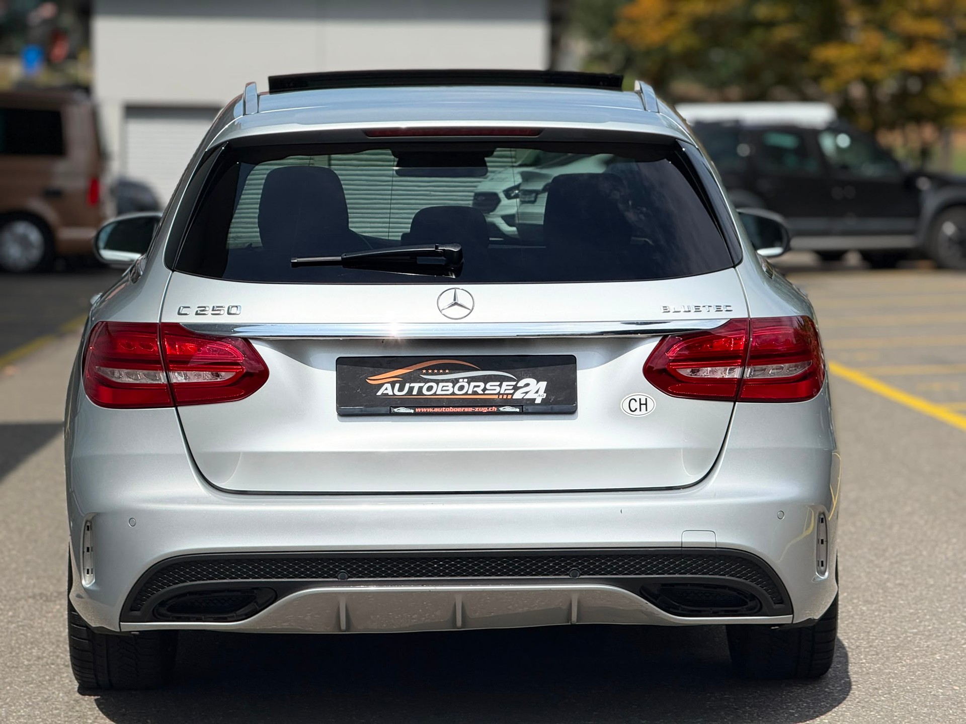 MERCEDES-BENZ C 250 BlueTec AMG Line 4m Kombi-image-5