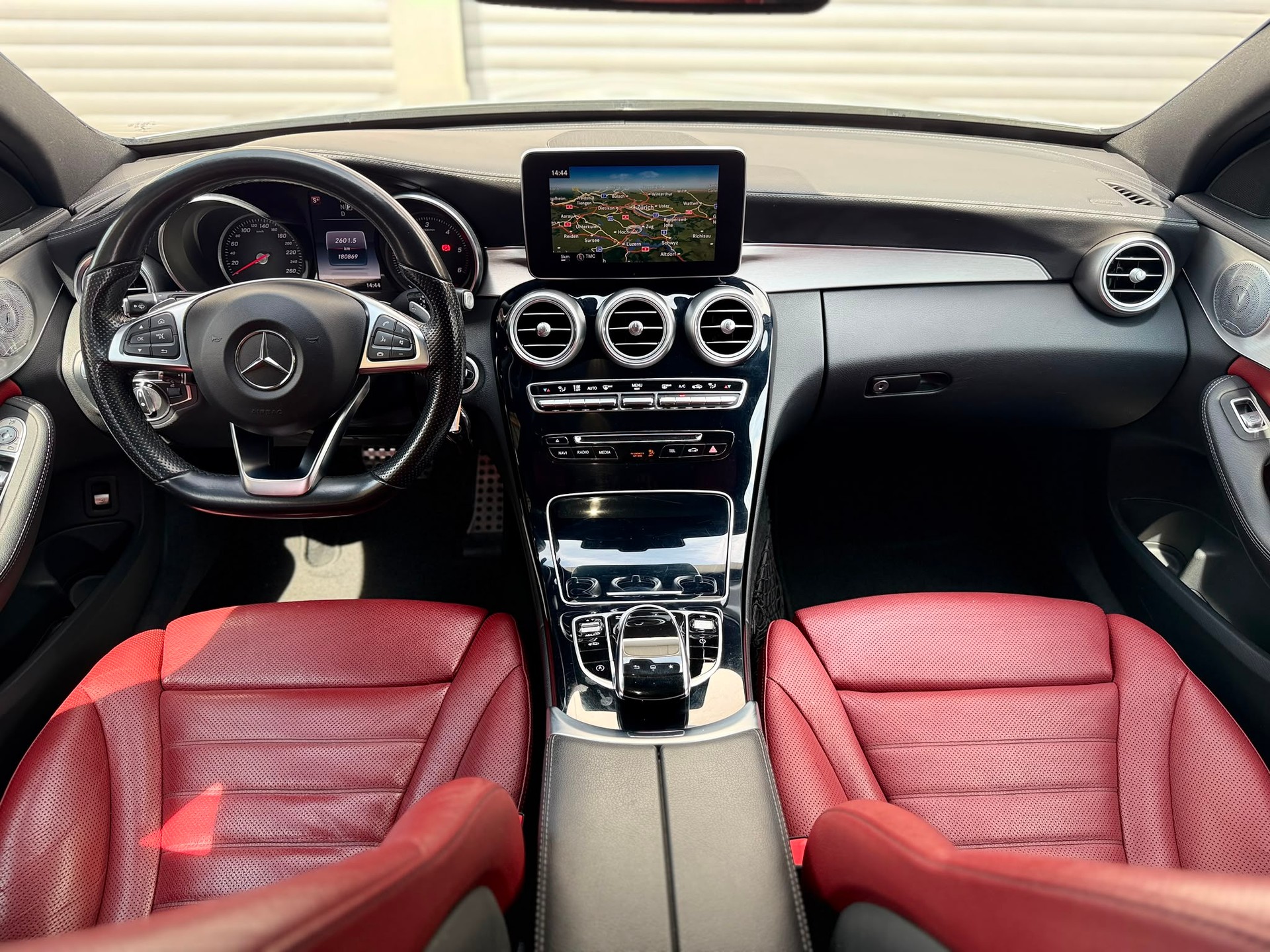 MERCEDES-BENZ C 250 BlueTec AMG Line 4m Kombi-image-11