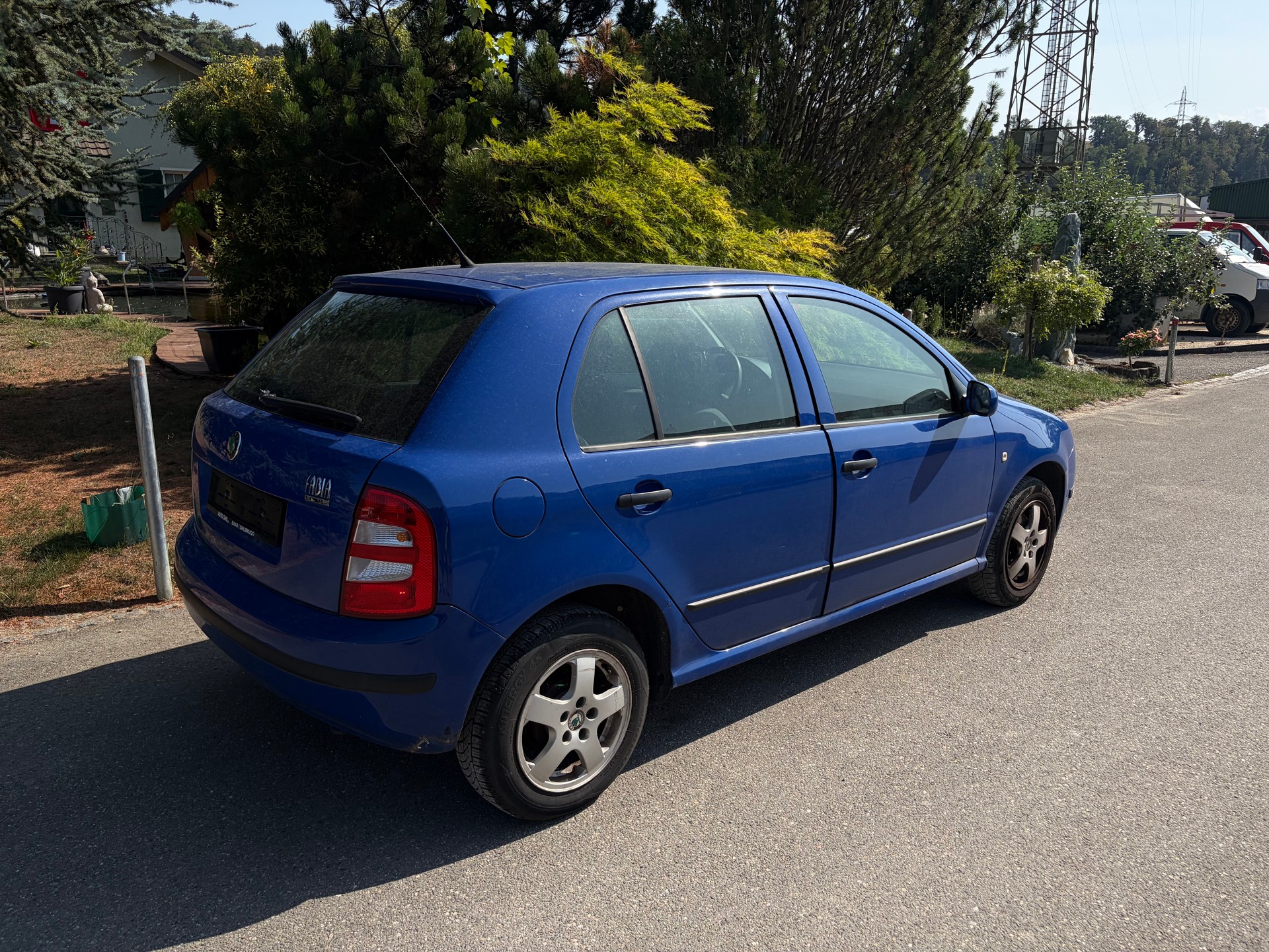 SKODA Fabia 1.4 16V Elegance-image-3