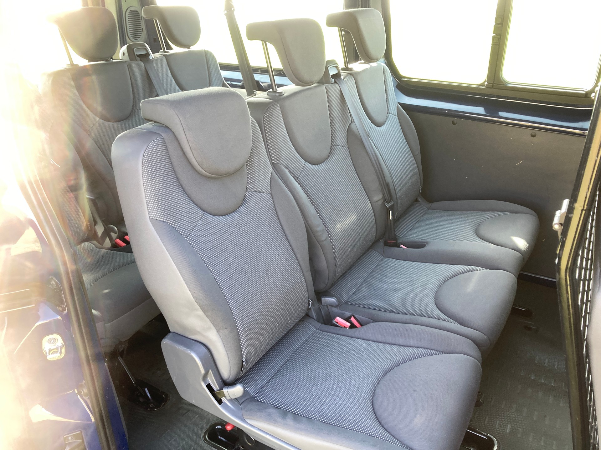CITROEN Jumpy 2.0 HDi L2H1 Attraction 9 Plätzer-image-8
