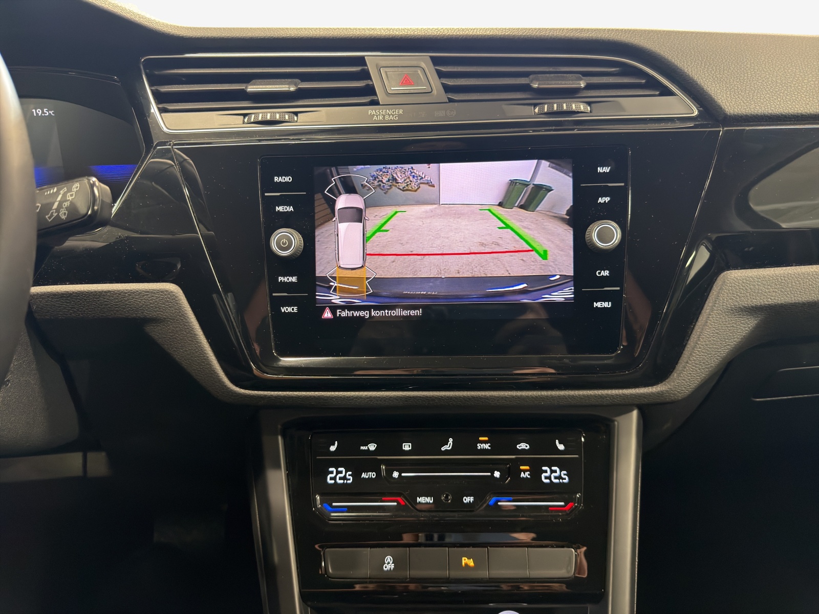 VW Touran 1.5 TSI EVO Comfortline DSG-image-14