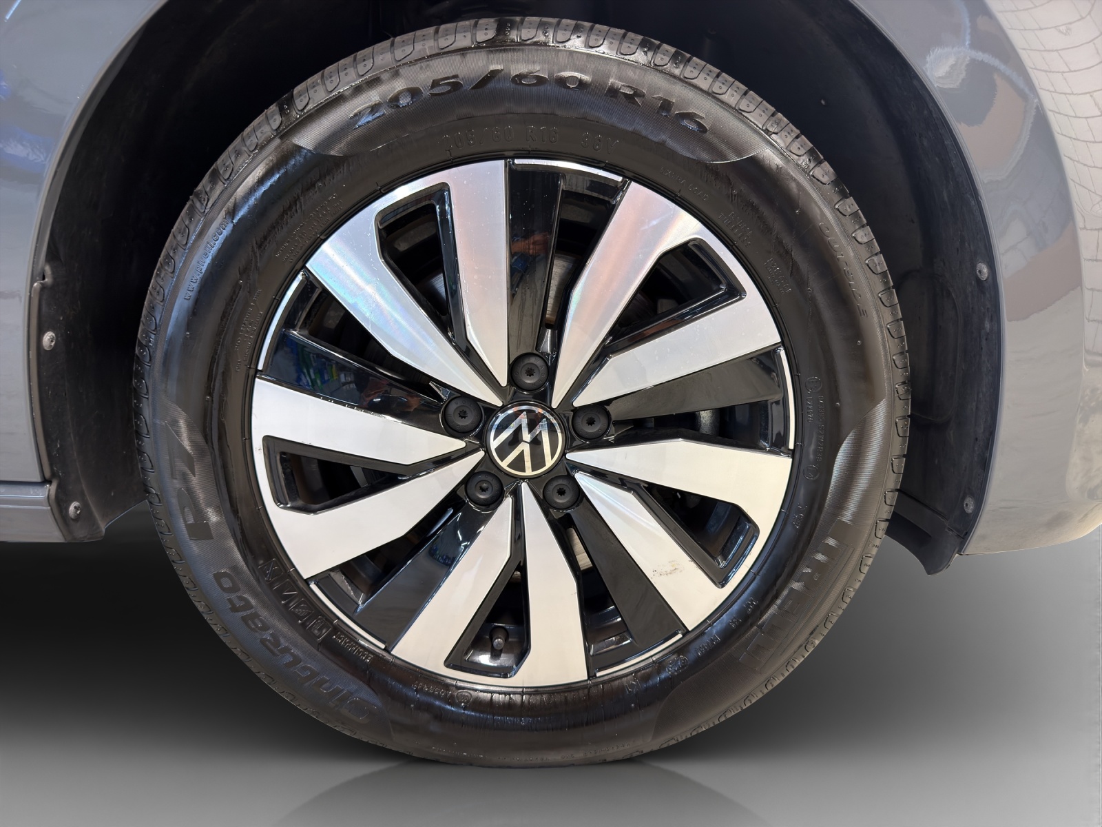 VW Touran 1.5 TSI EVO Comfortline DSG-image-13