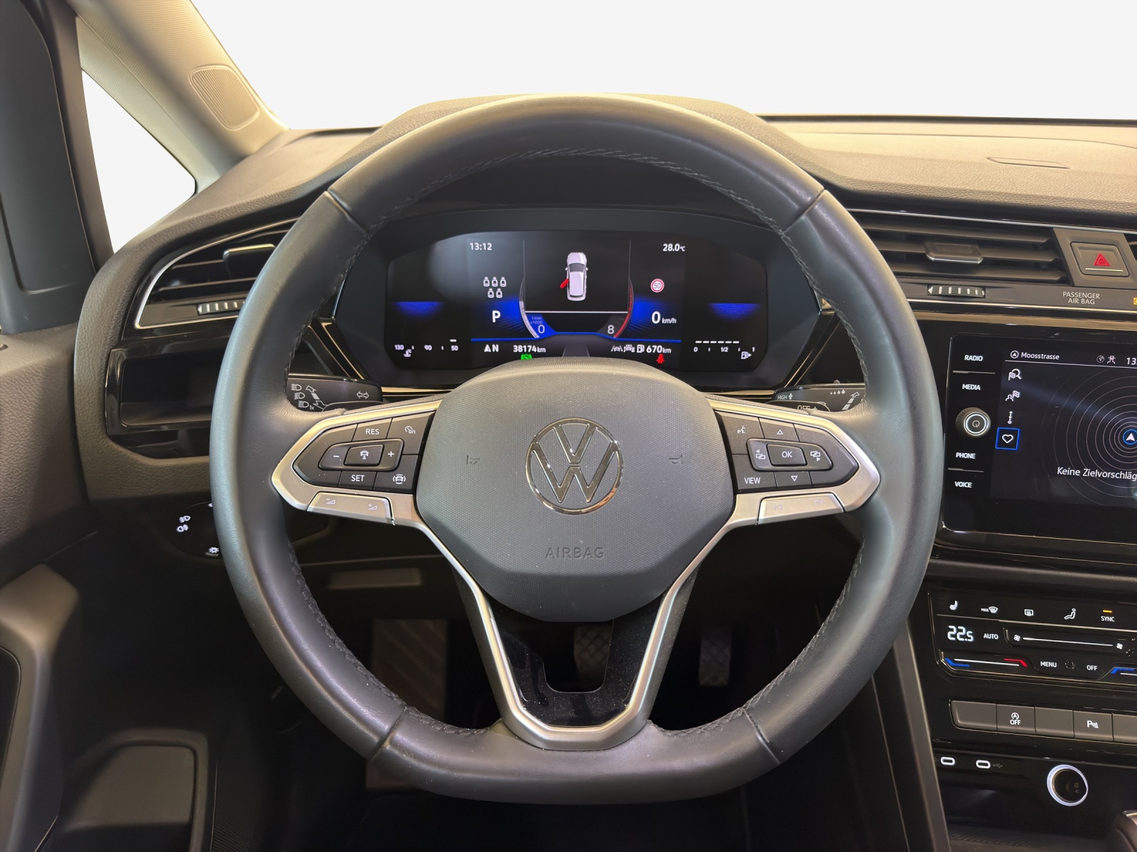 VW Touran 1.5 TSI EVO Comfortline DSG-image-9