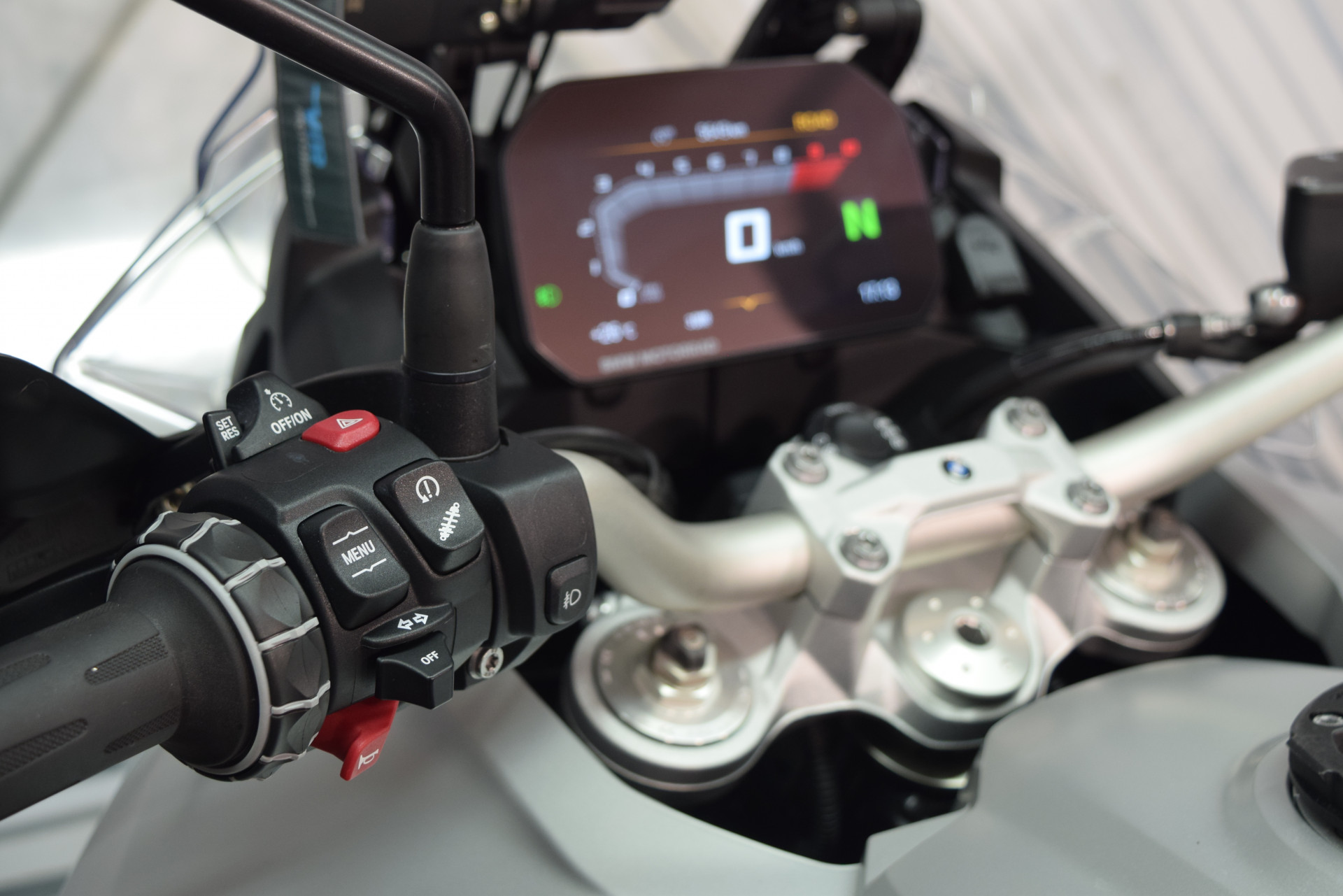 BMW F 900 GS Adventure RIDE PRO - inkl. Topcase-image-6