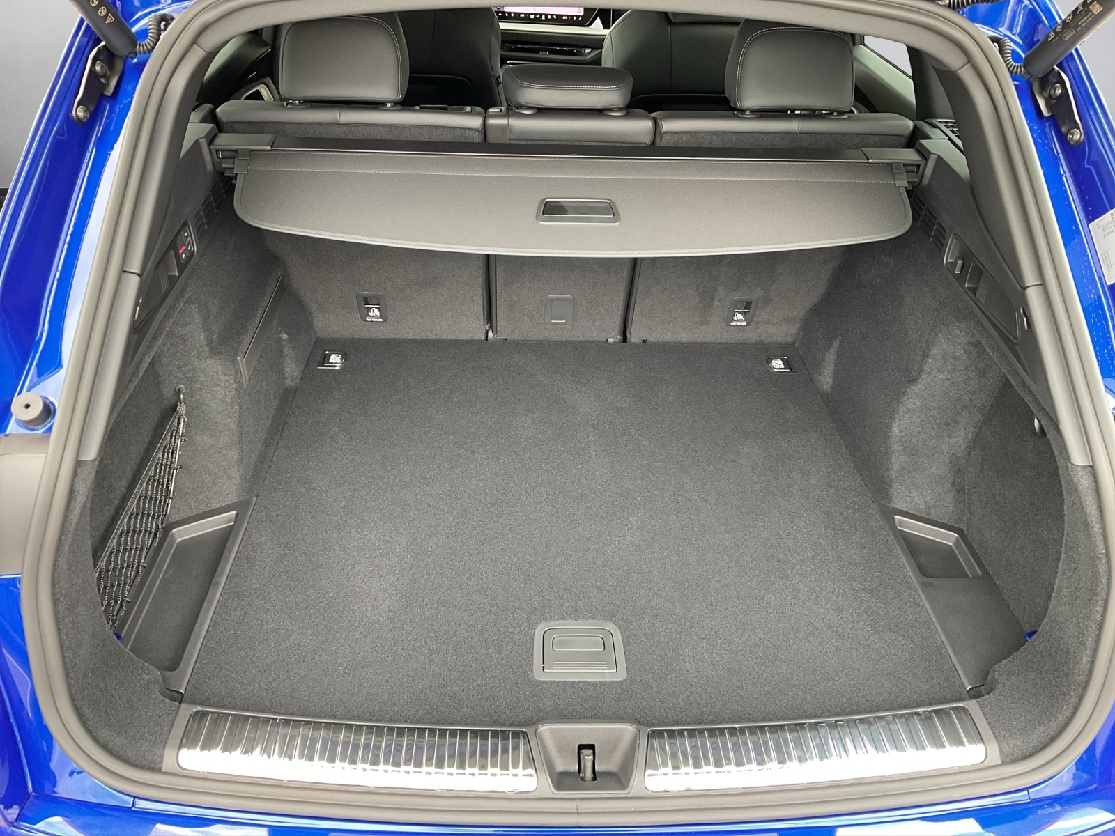 AUDI SQ5 TFSI quattro S-tronic-image-11