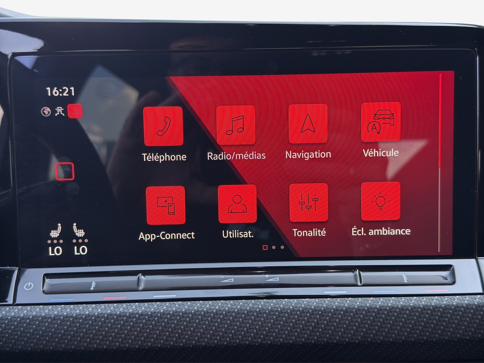 VW Golf 2.0 TSI R-Line DSG 4 Motion-image-15