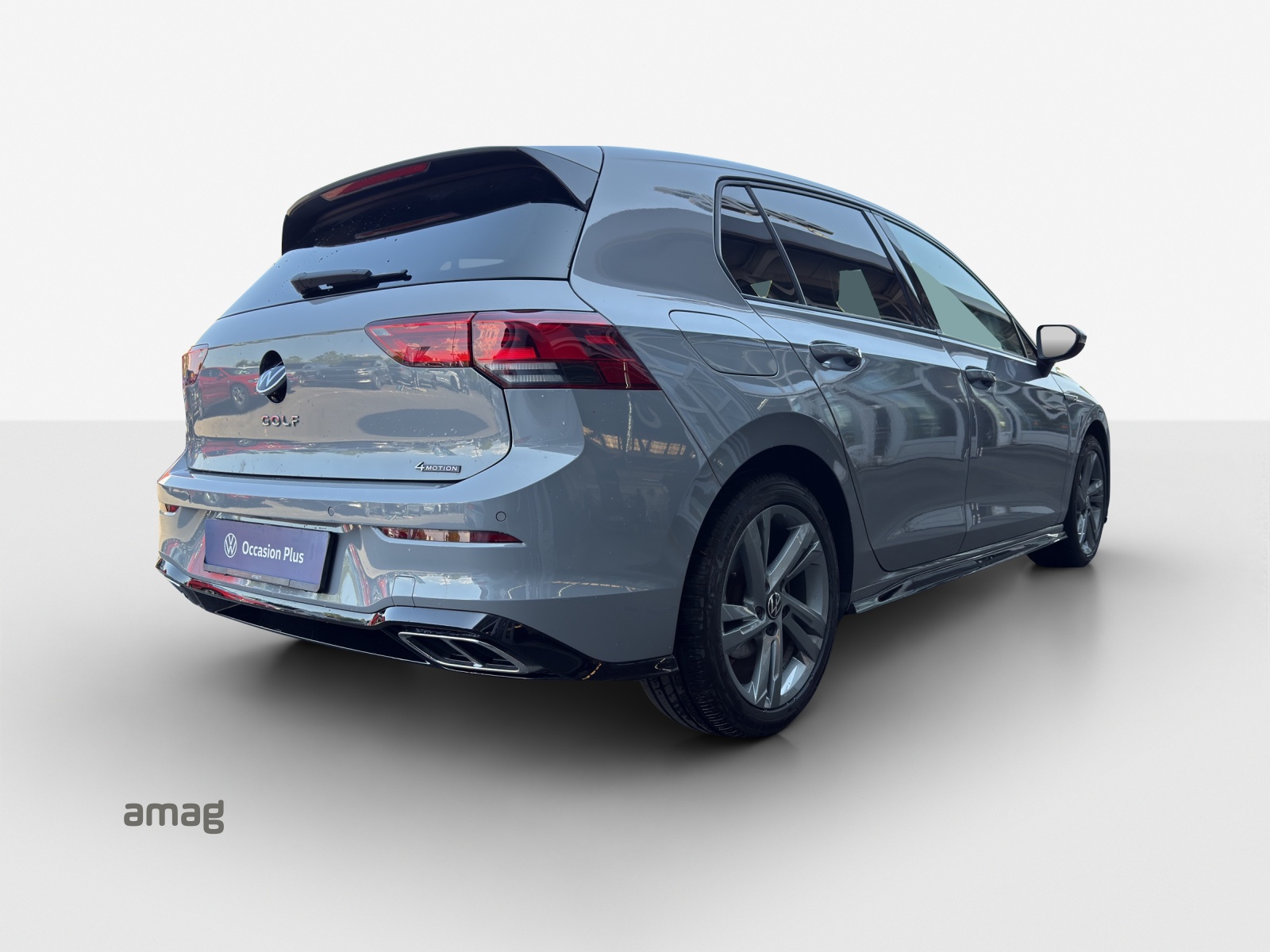 VW Golf 2.0 TSI R-Line DSG 4 Motion-image-4