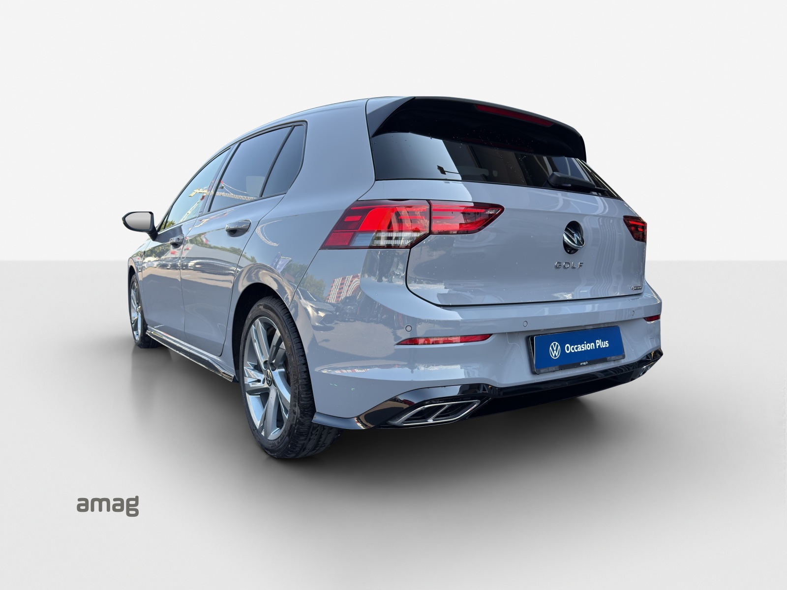 VW Golf 2.0 TSI R-Line DSG 4 Motion-image-2