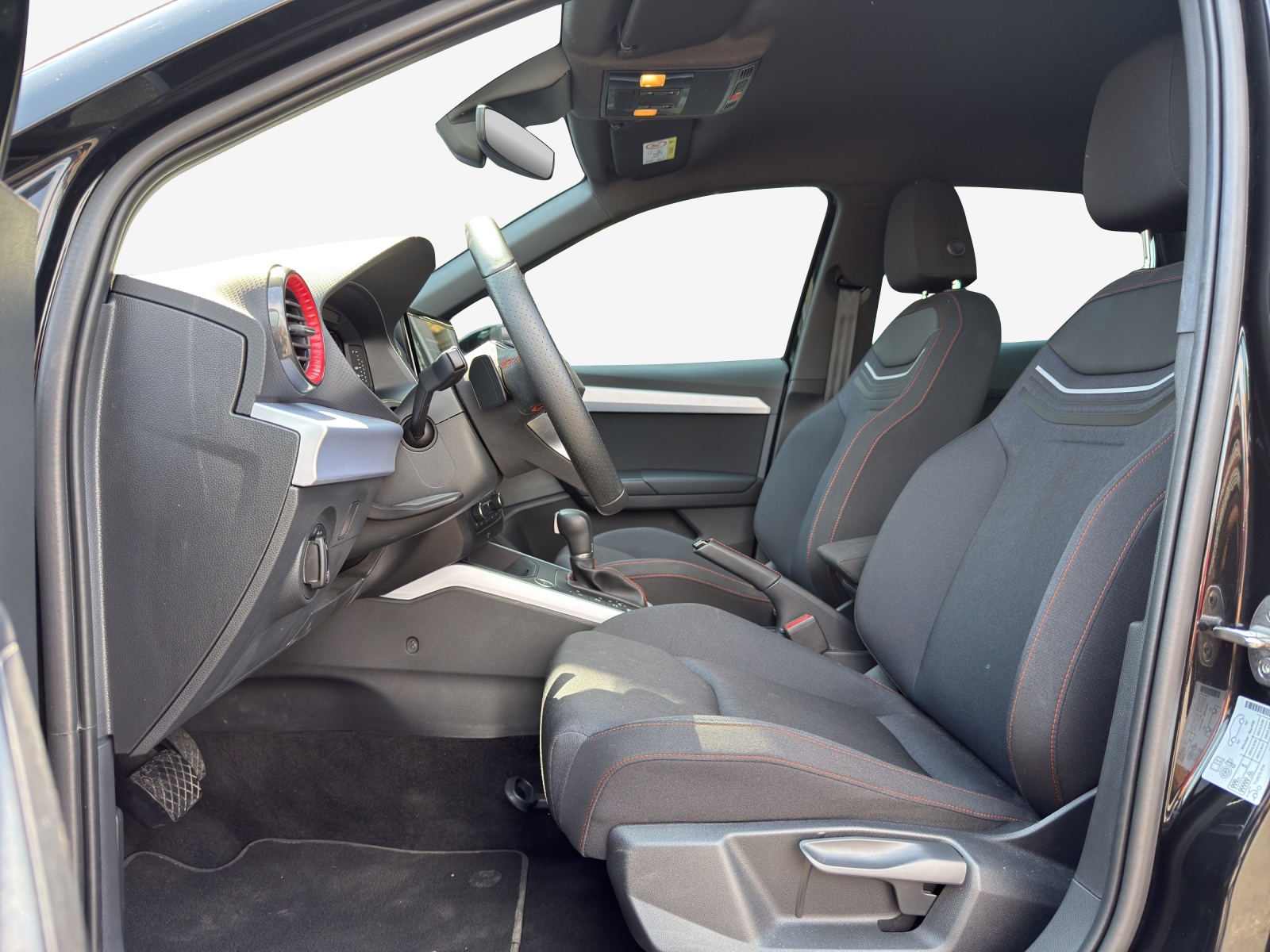 SEAT Arona 1.5 Eco TSI FR DSG-image-7
