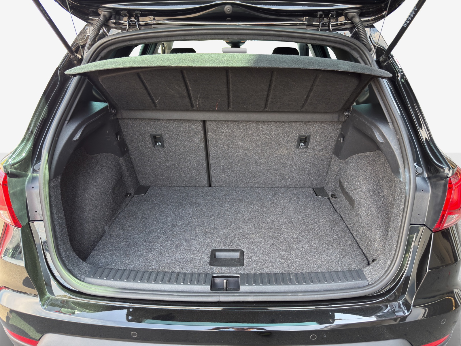 SEAT Arona 1.5 Eco TSI FR DSG-image-12
