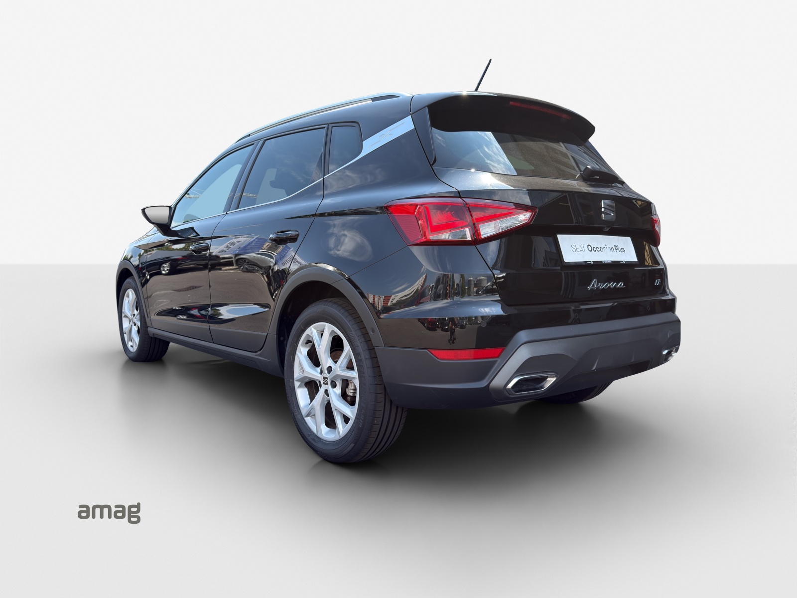 SEAT Arona 1.5 Eco TSI FR DSG-image-2