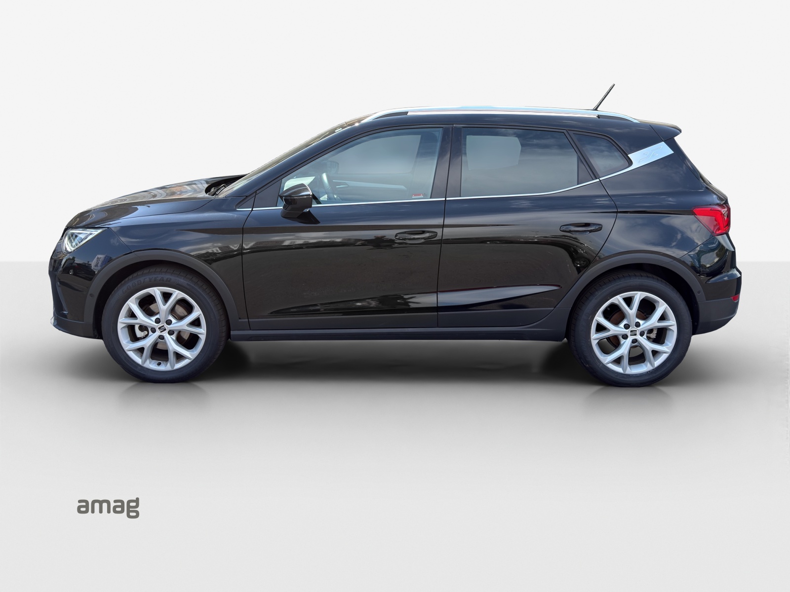 SEAT Arona 1.5 Eco TSI FR DSG-image-1