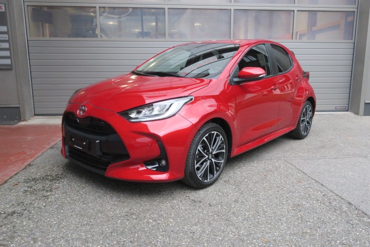 TOYOTA Yaris 1.5 Trend e-CVT-image-0