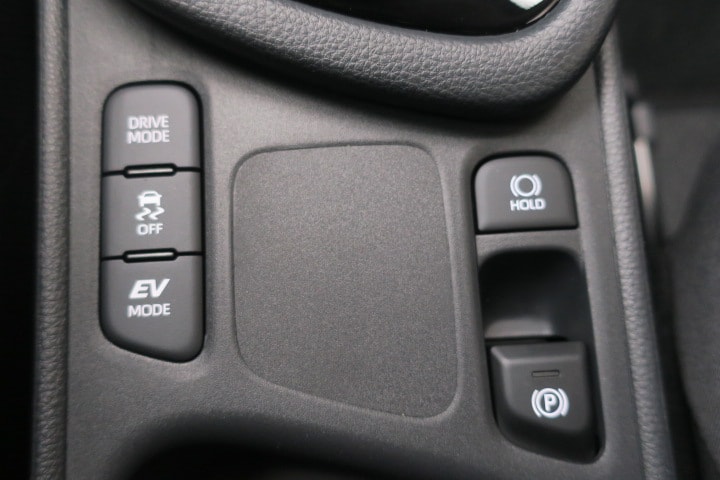 TOYOTA Yaris 1.5 Trend e-CVT-image-14