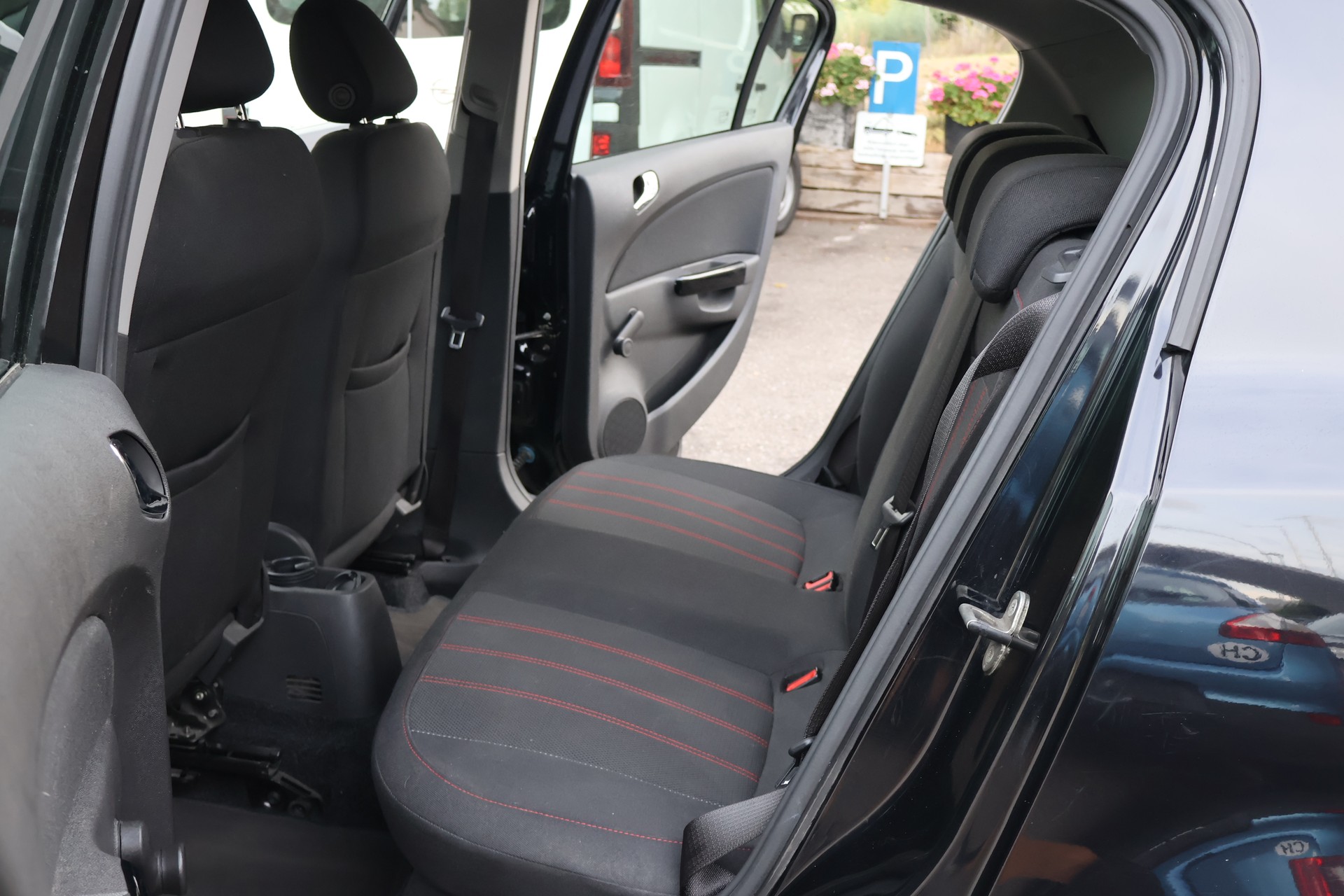 OPEL Corsa 1.4 TP Sport-image-13