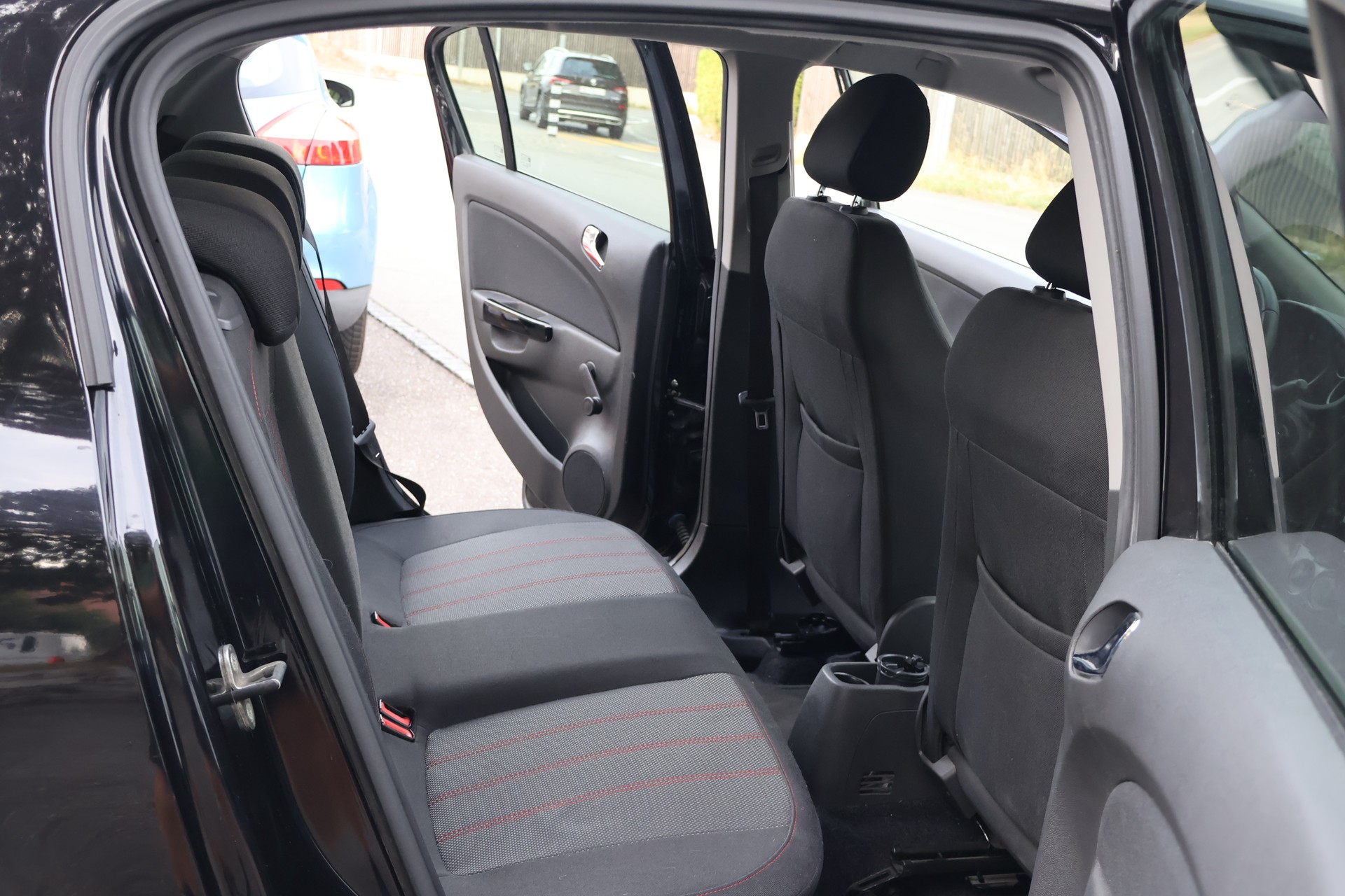OPEL Corsa 1.4 TP Sport-image-14