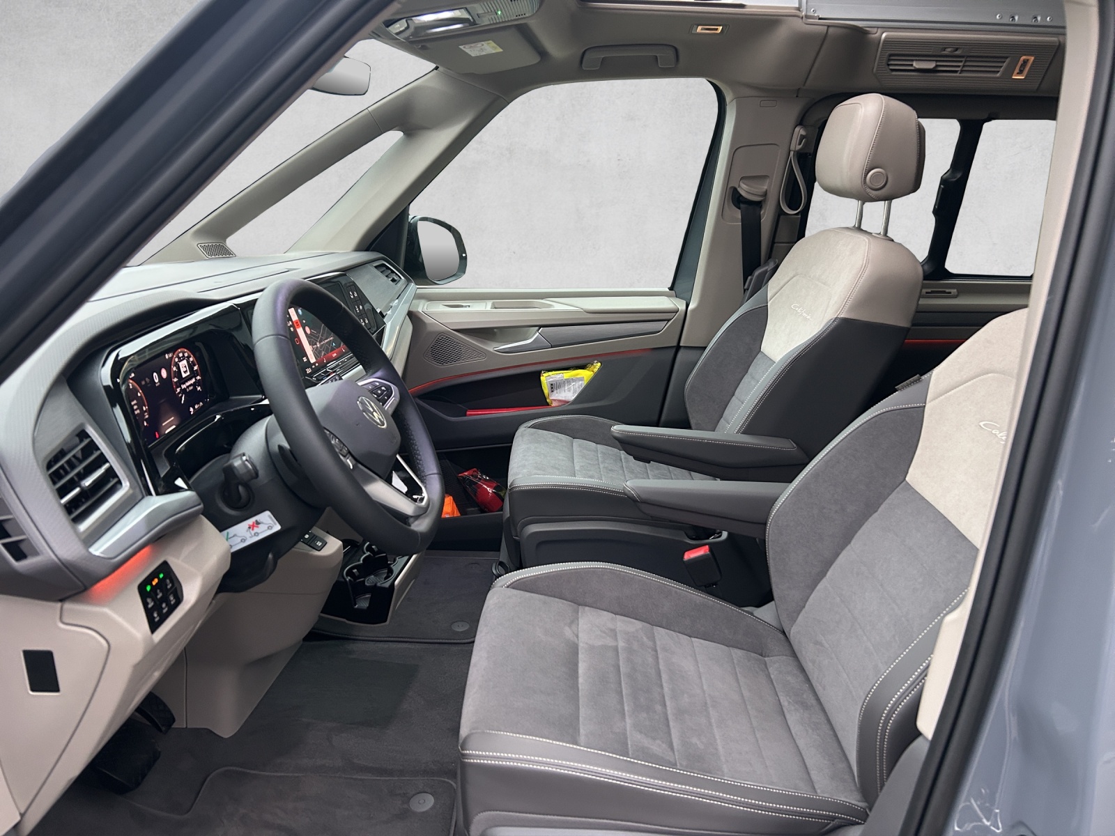 VW California eHybrid Ocean 4Motion-image-11
