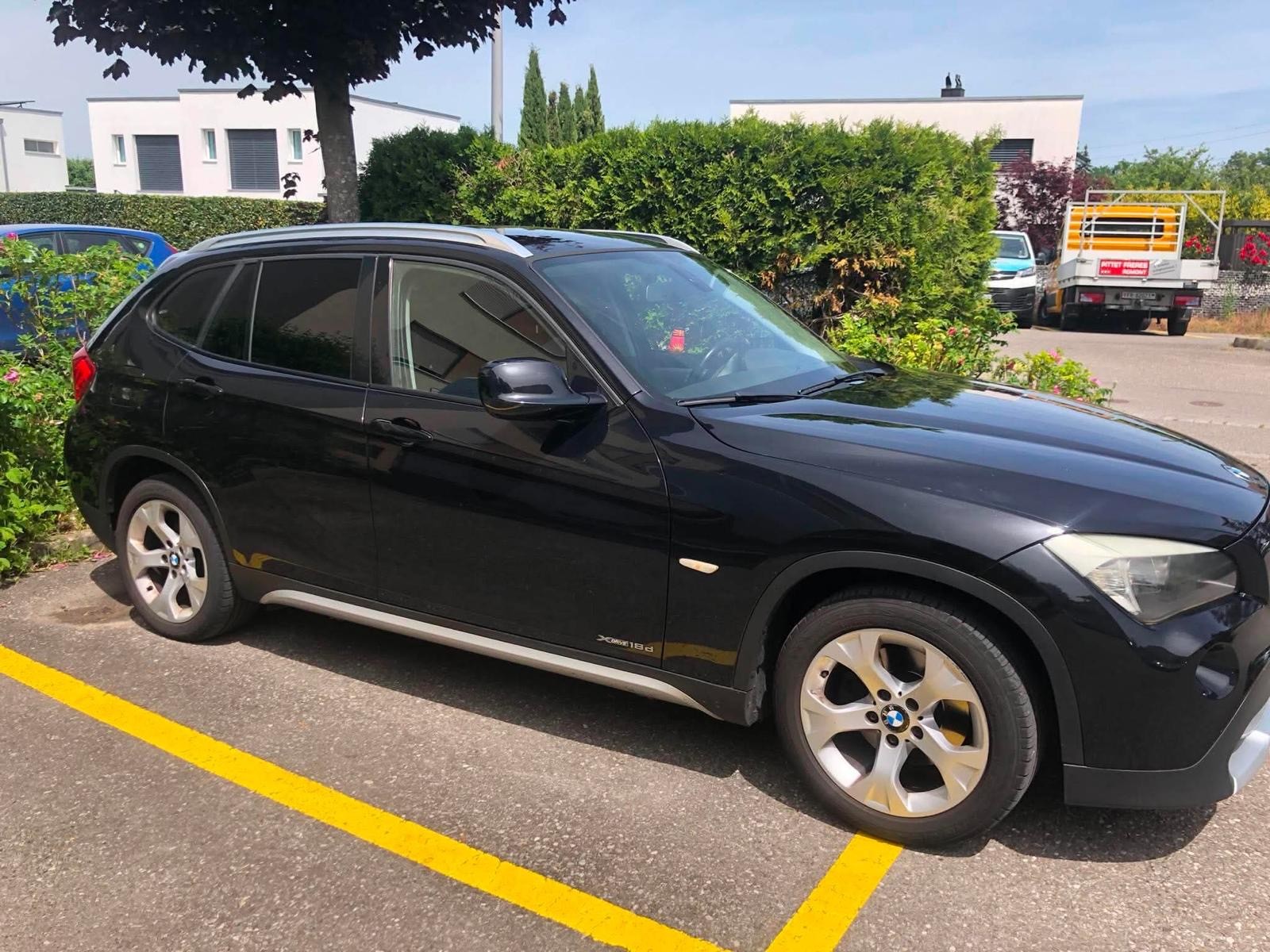 BMW 18d xDrive-image-3