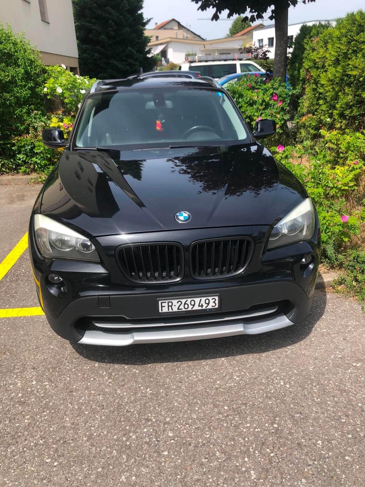 BMW 18d xDrive-image-0