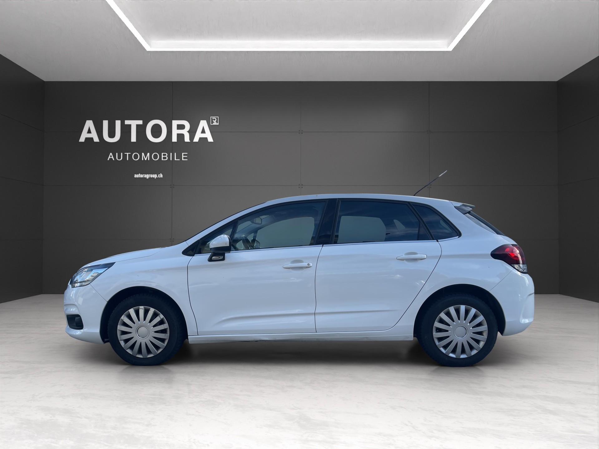 CITROEN C4 1.2 Pure Tech Feel-image-2