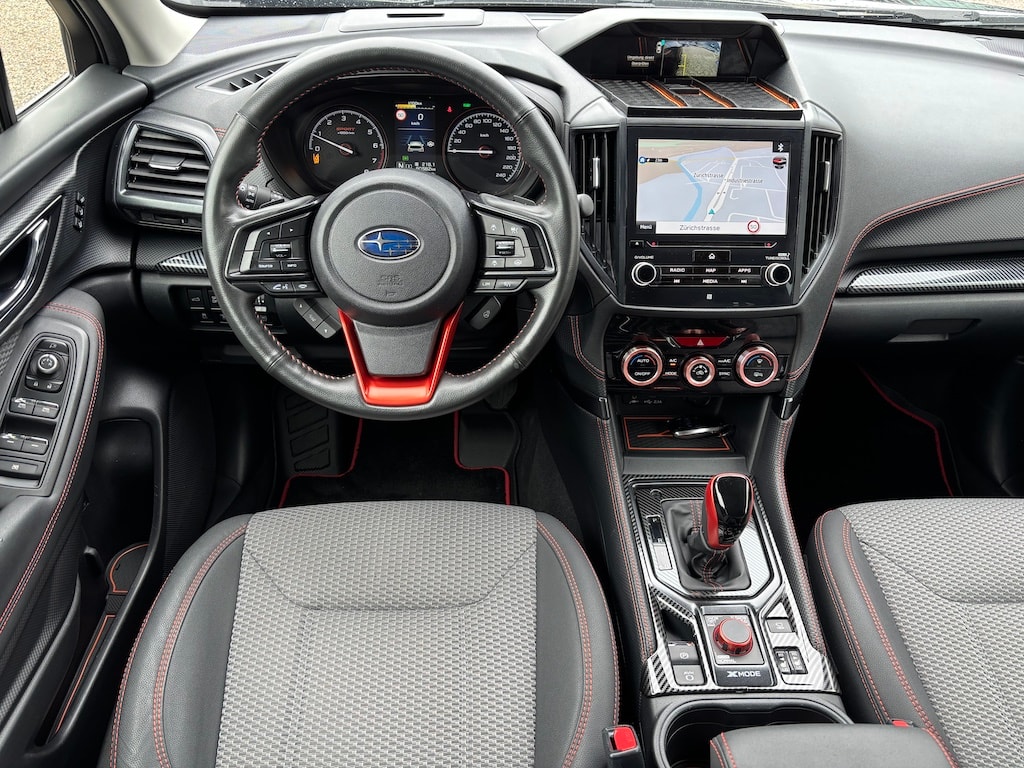SUBARU Forester 2.0i e-Boxer Sport Lineartronic-image-10