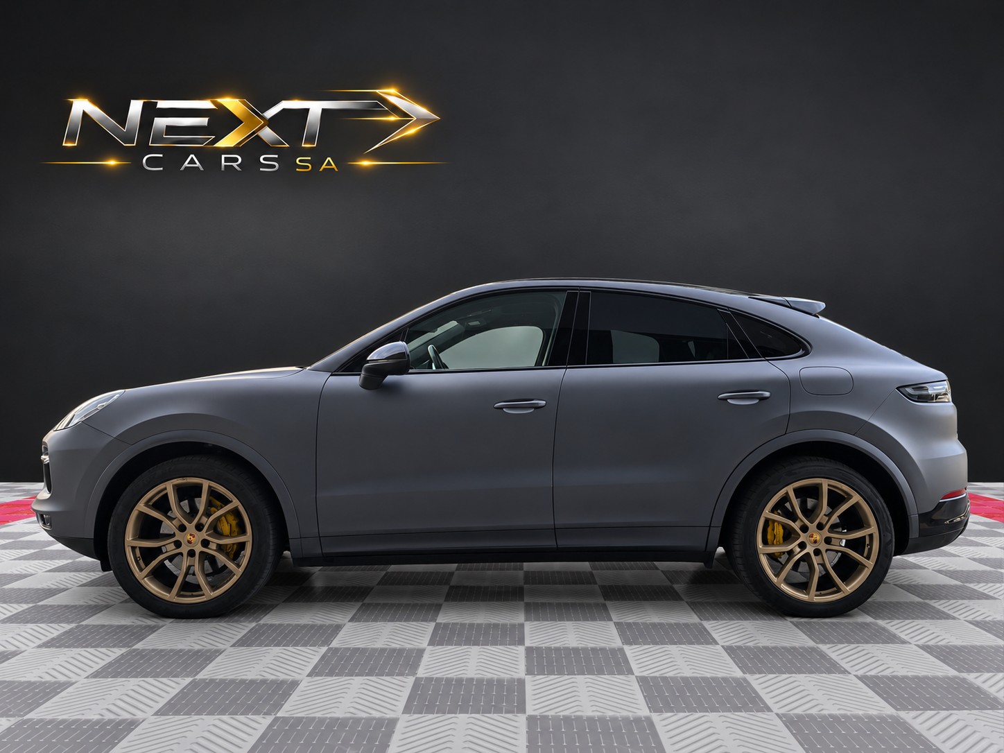 PORSCHE Cayenne Coupé E-Hybrid-image-1