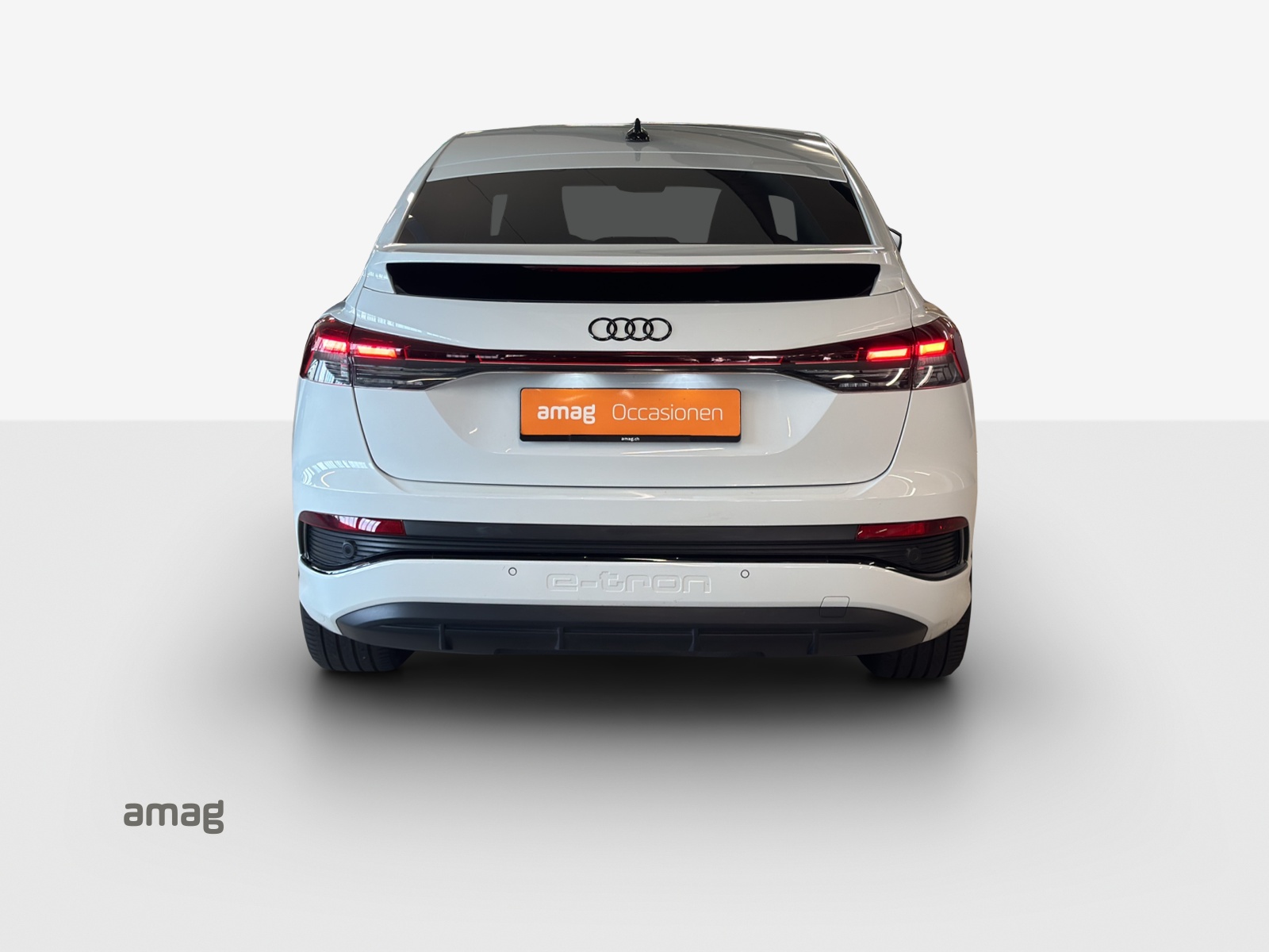 AUDI Q4 Sportback e-tron 50 quattro-image-3
