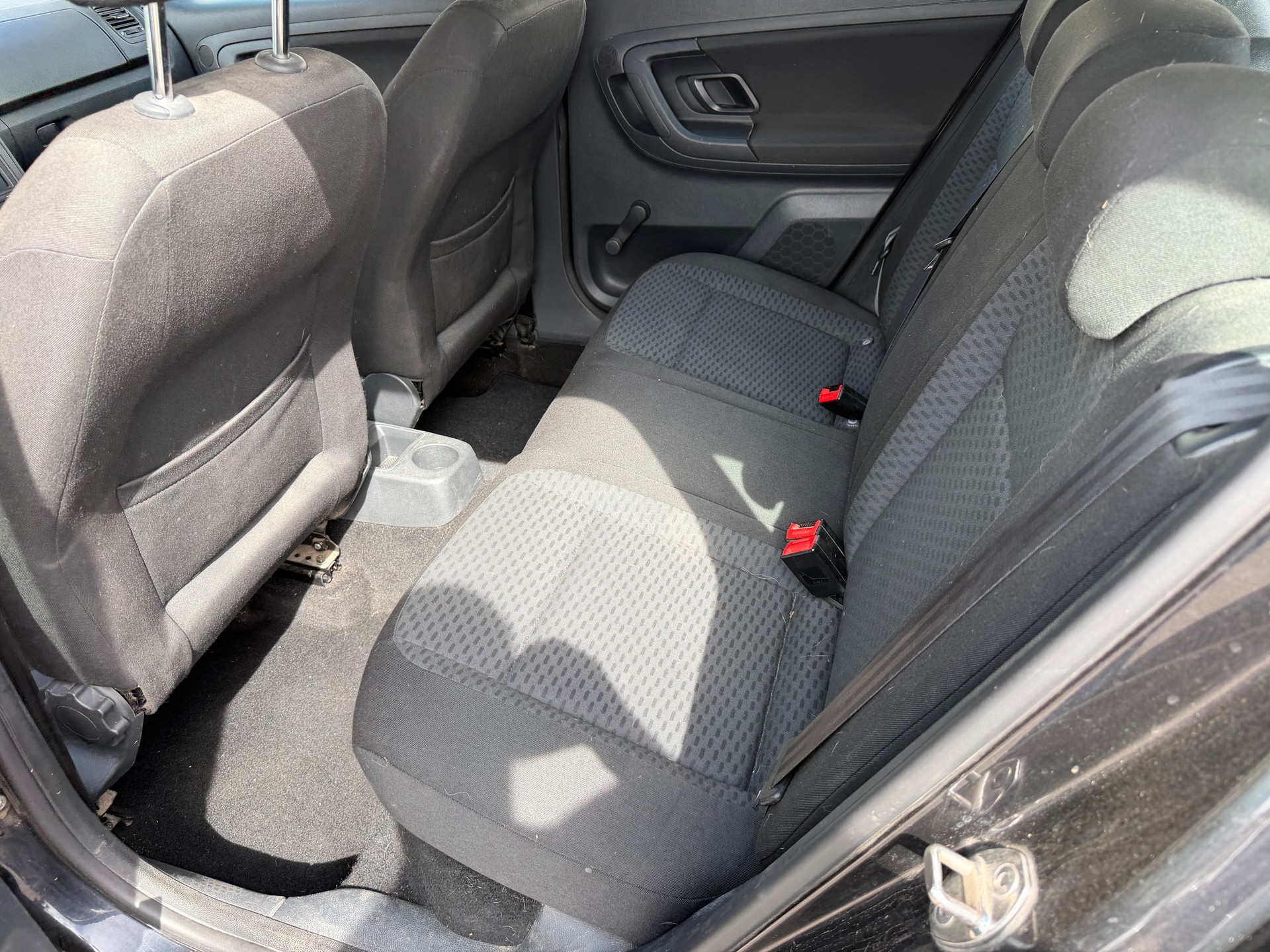 SKODA Fabia 1.2 TSI Ambiente-image-6