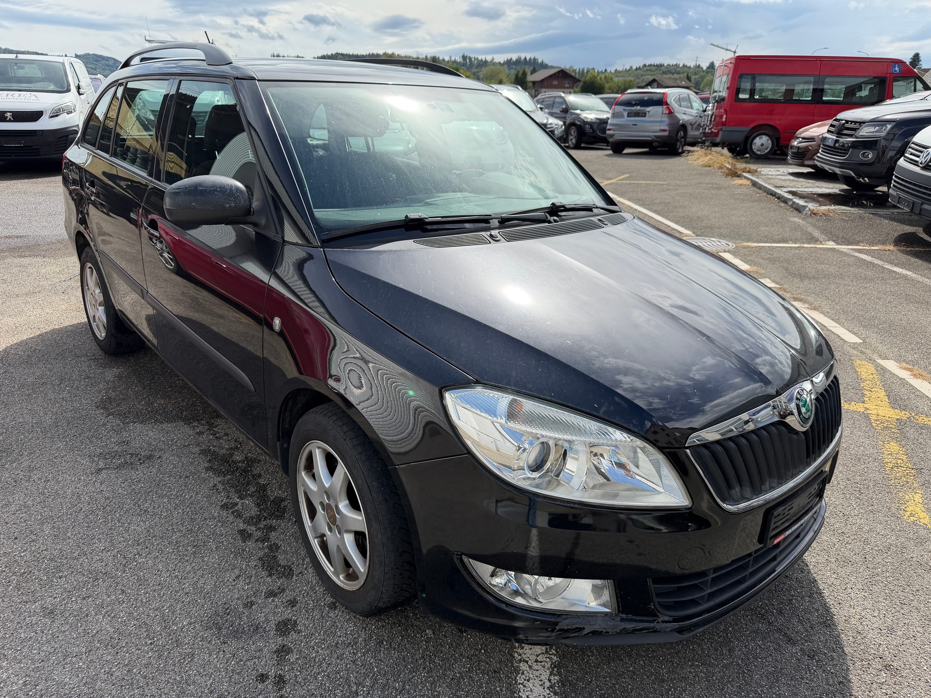 SKODA Fabia 1.2 TSI Ambiente-image-1